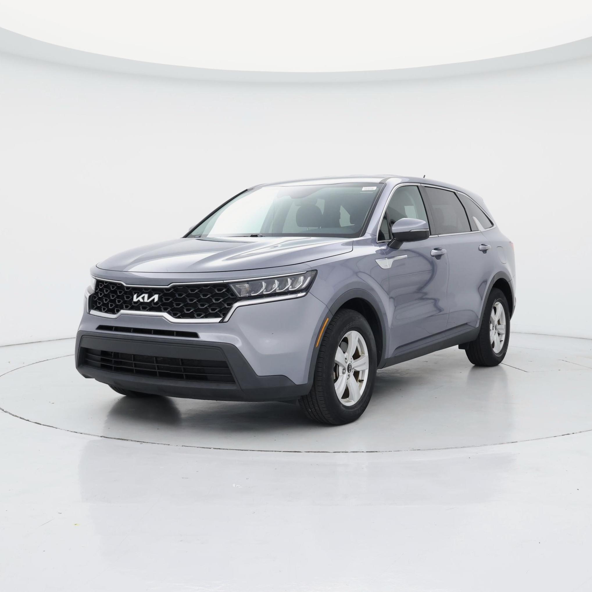 Thumbnail: 2023 Kia Sorento - 4