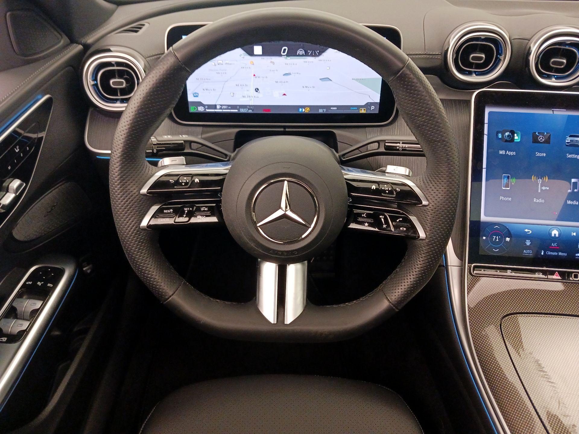 Thumbnail: 2023 Mercedes-Benz C-Class - 10