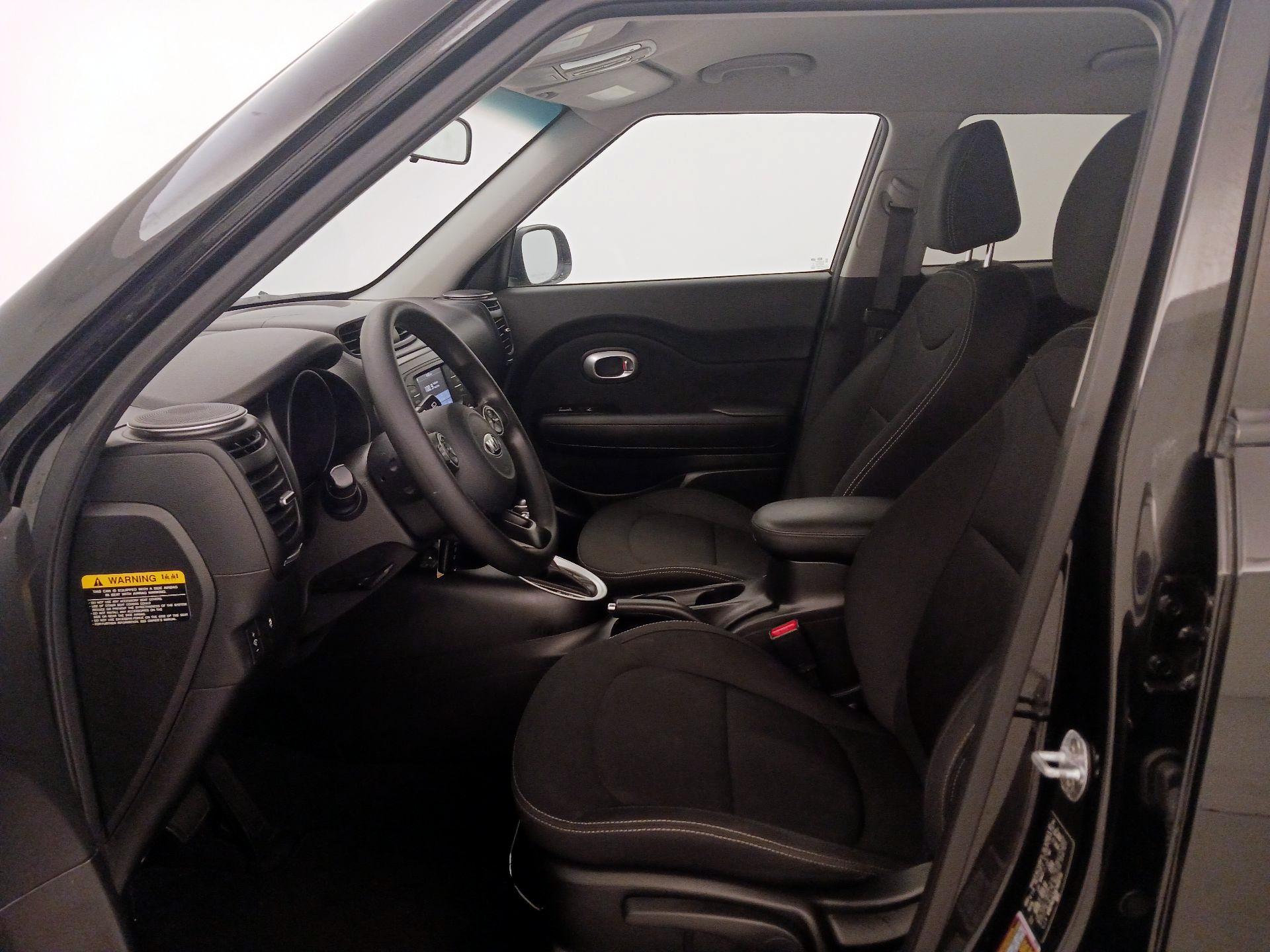 Thumbnail: 2019 Kia Soul - 11