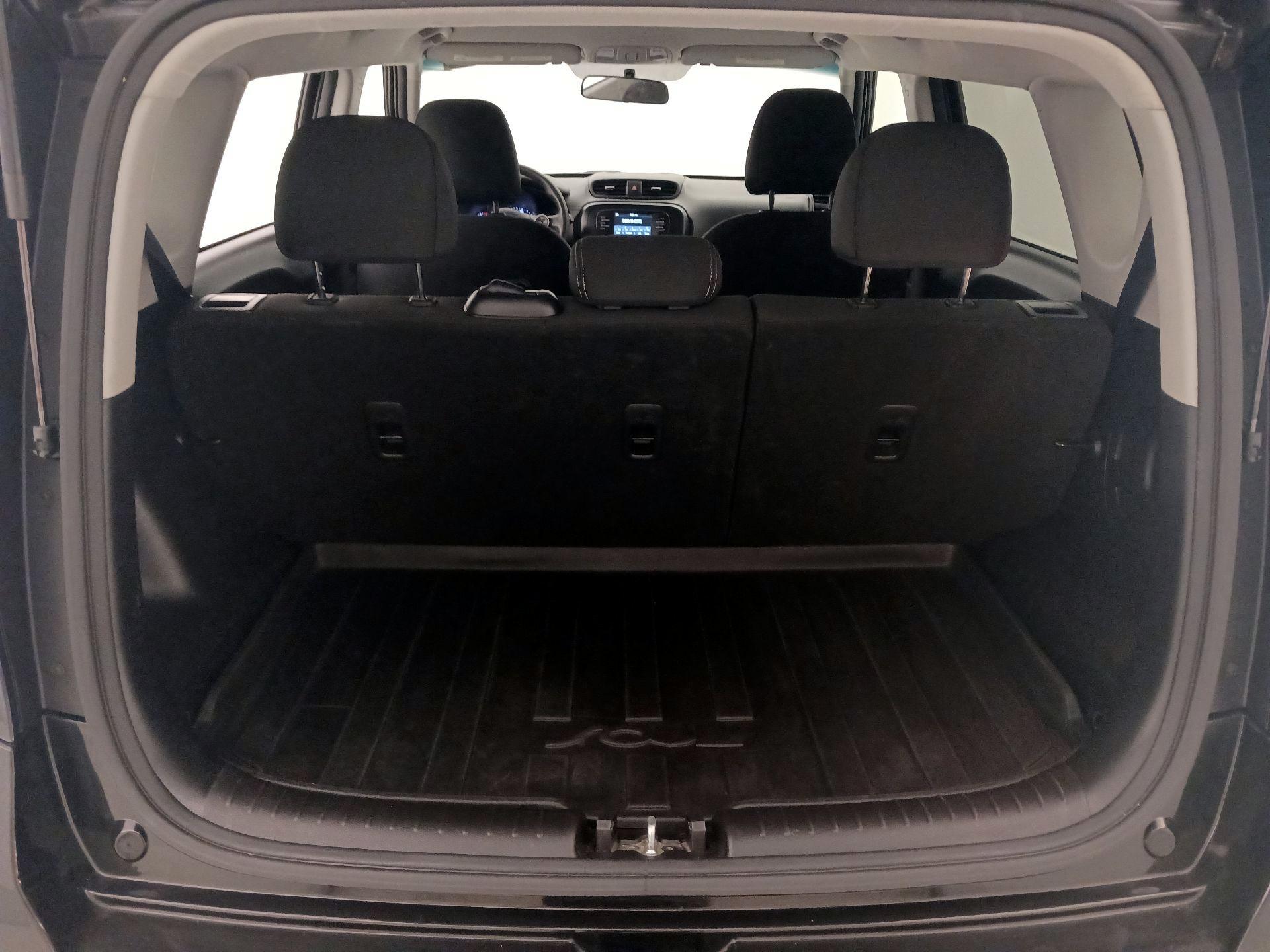 Thumbnail: 2019 Kia Soul - 20