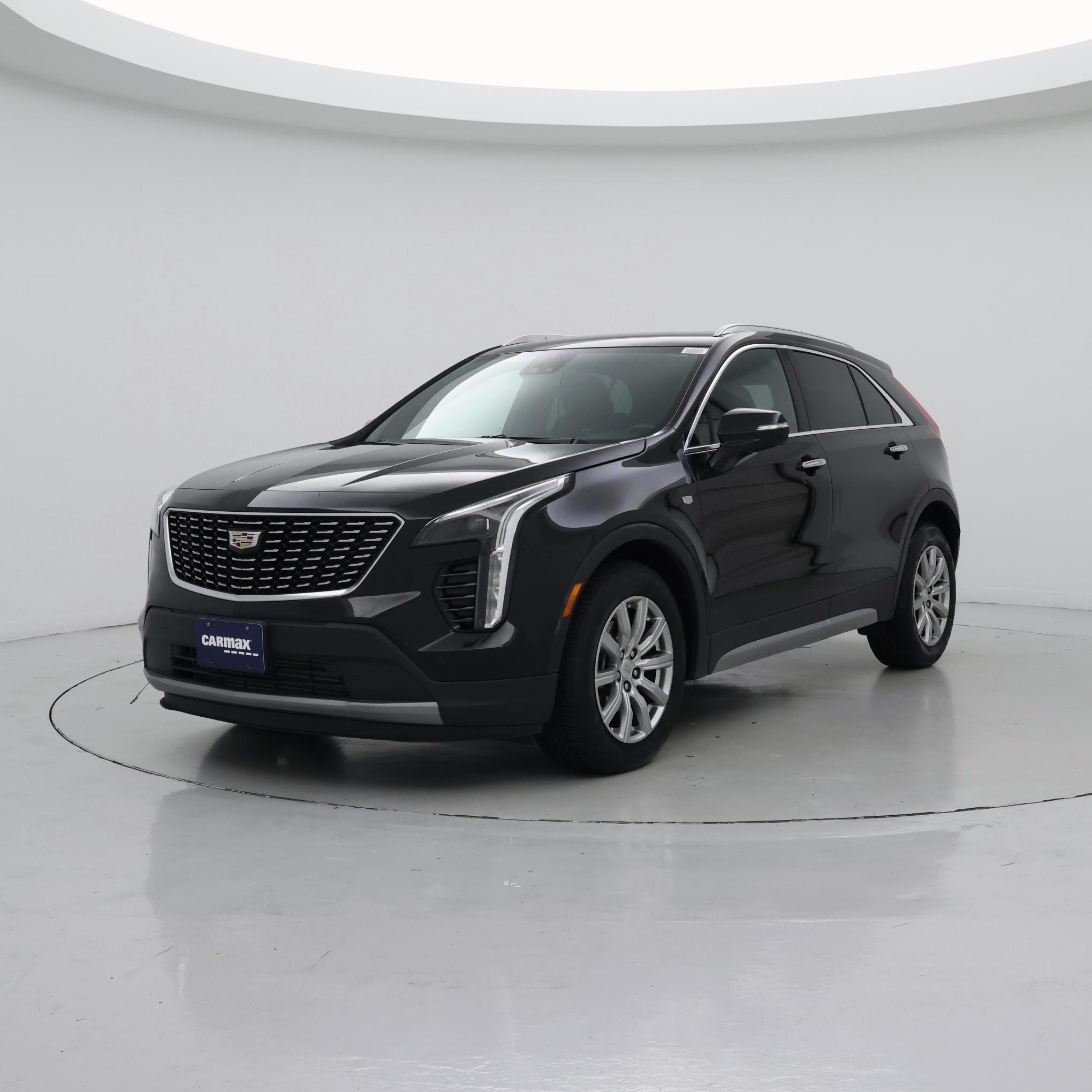 Thumbnail: 2023 Cadillac XT4 - 4
