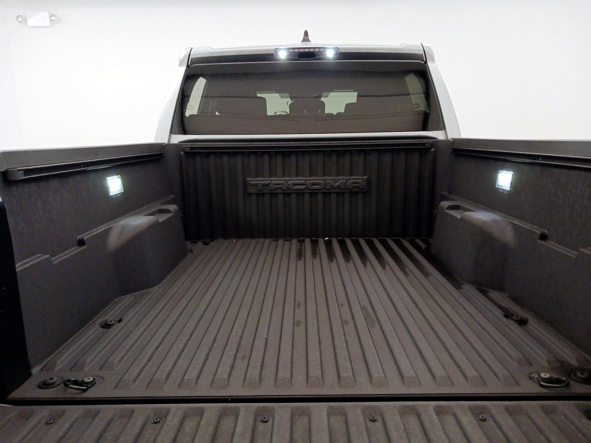 Thumbnail: 2024 Toyota Tacoma - 20