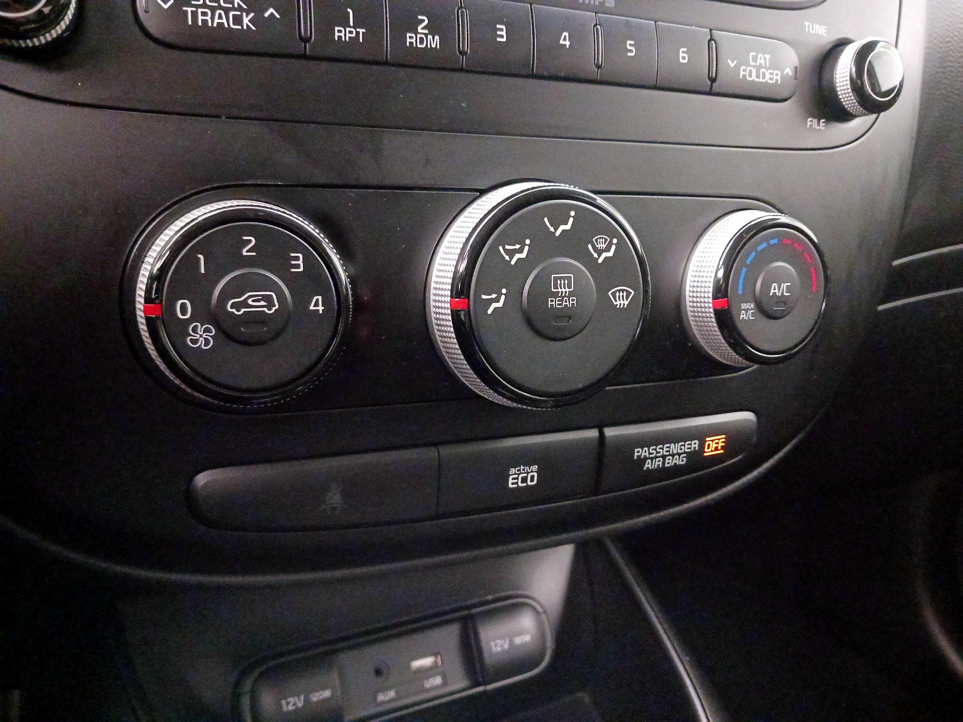 Thumbnail: 2016 Kia Soul - 15