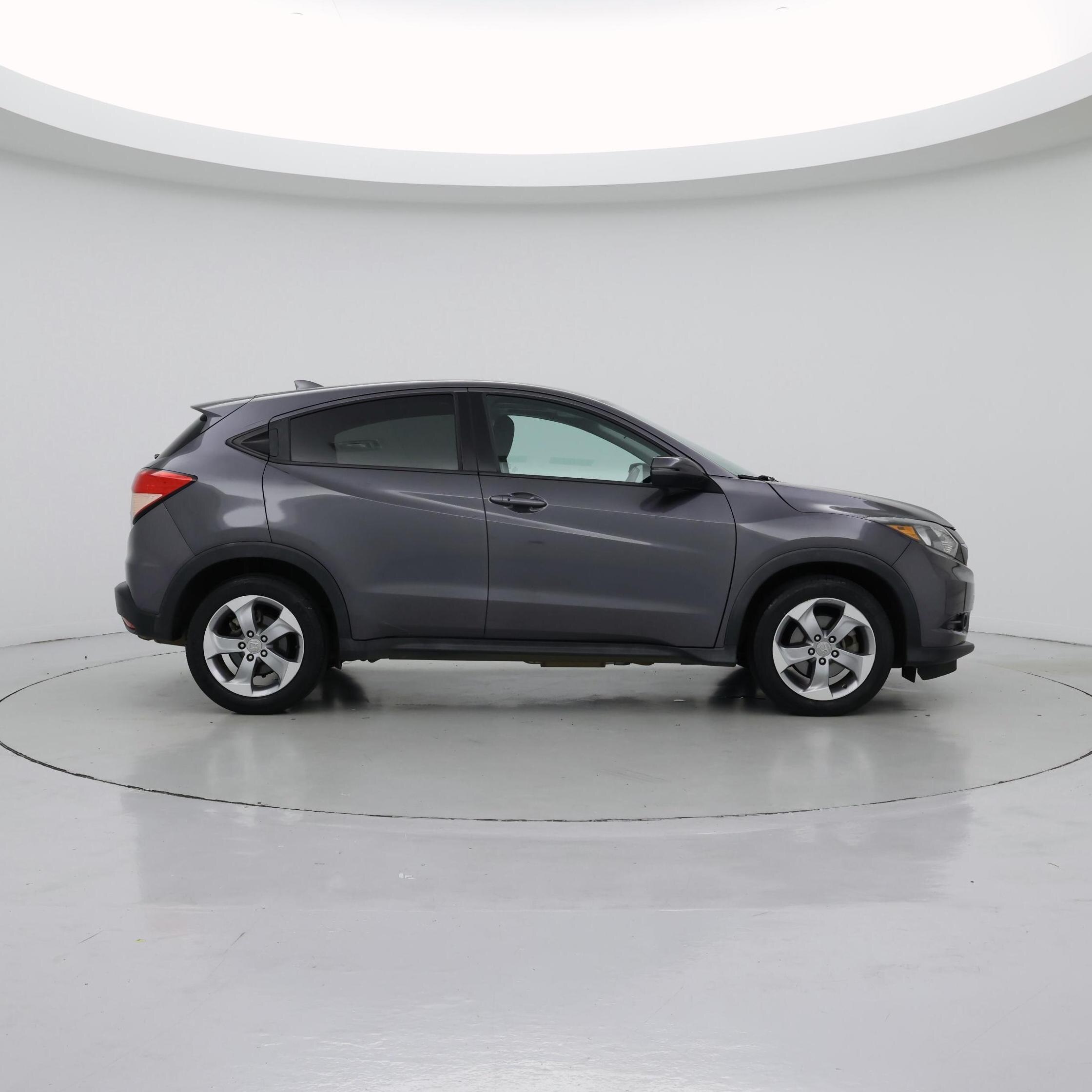 Thumbnail: 2016 Honda HR-V - 7