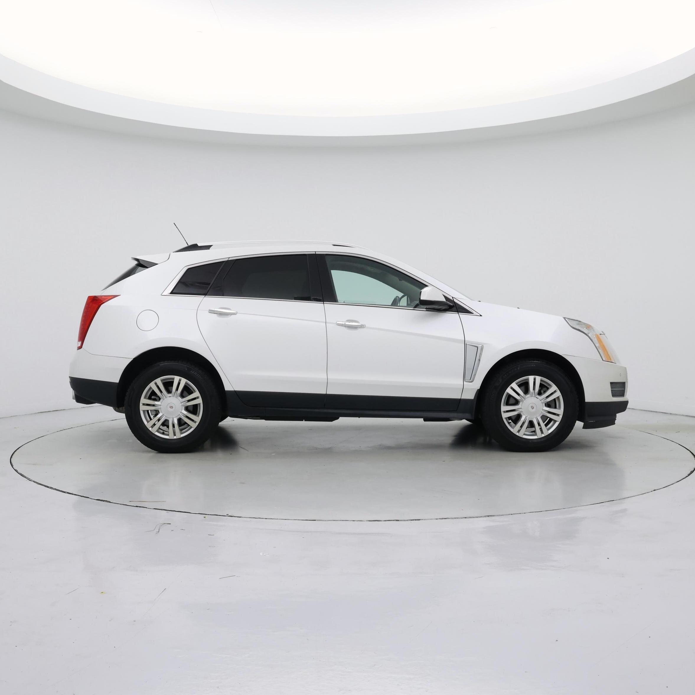 Thumbnail: 2015 Cadillac SRX - 7