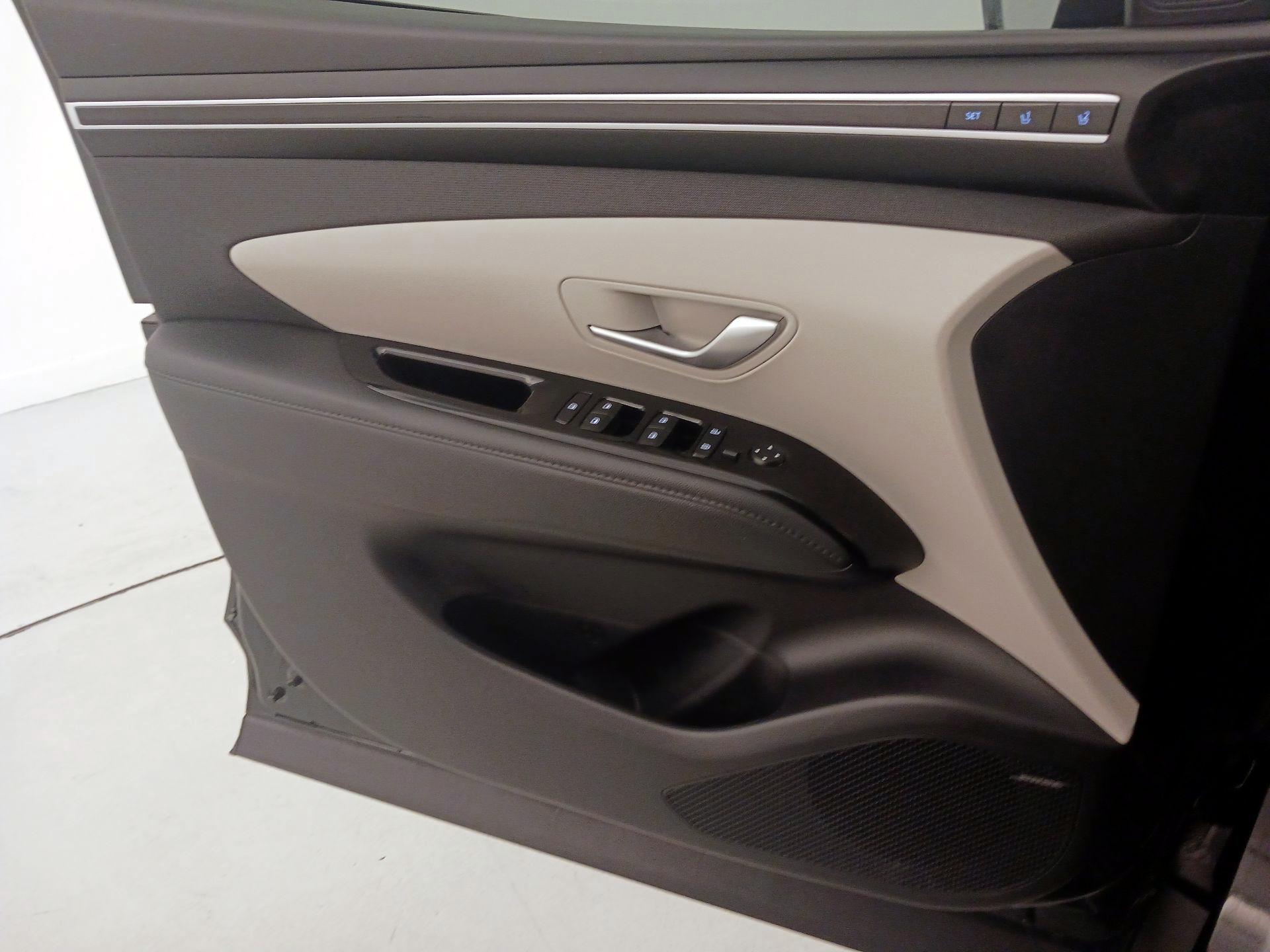 Thumbnail: 2023 Hyundai Tucson - 10