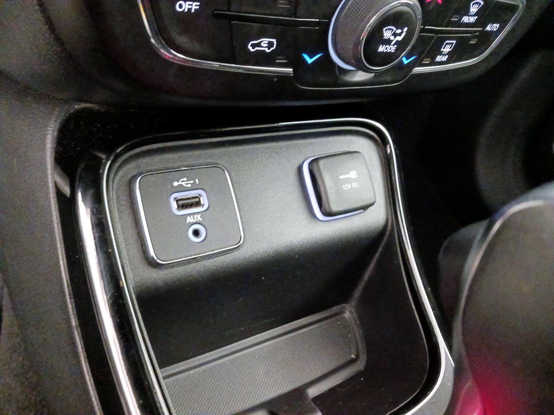 Thumbnail: 2021 Jeep Compass - 18