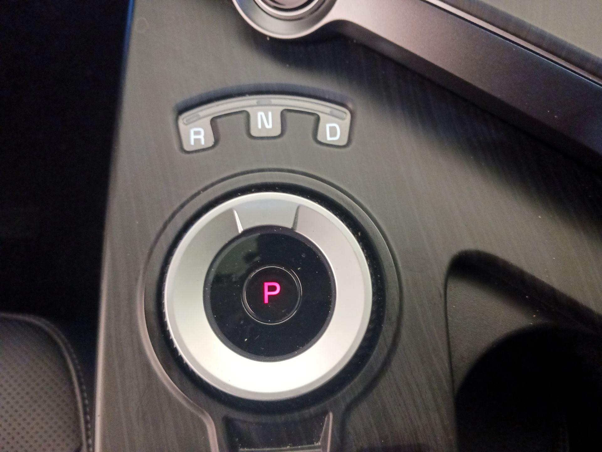 Thumbnail: 2022 Kia EV6 - 18