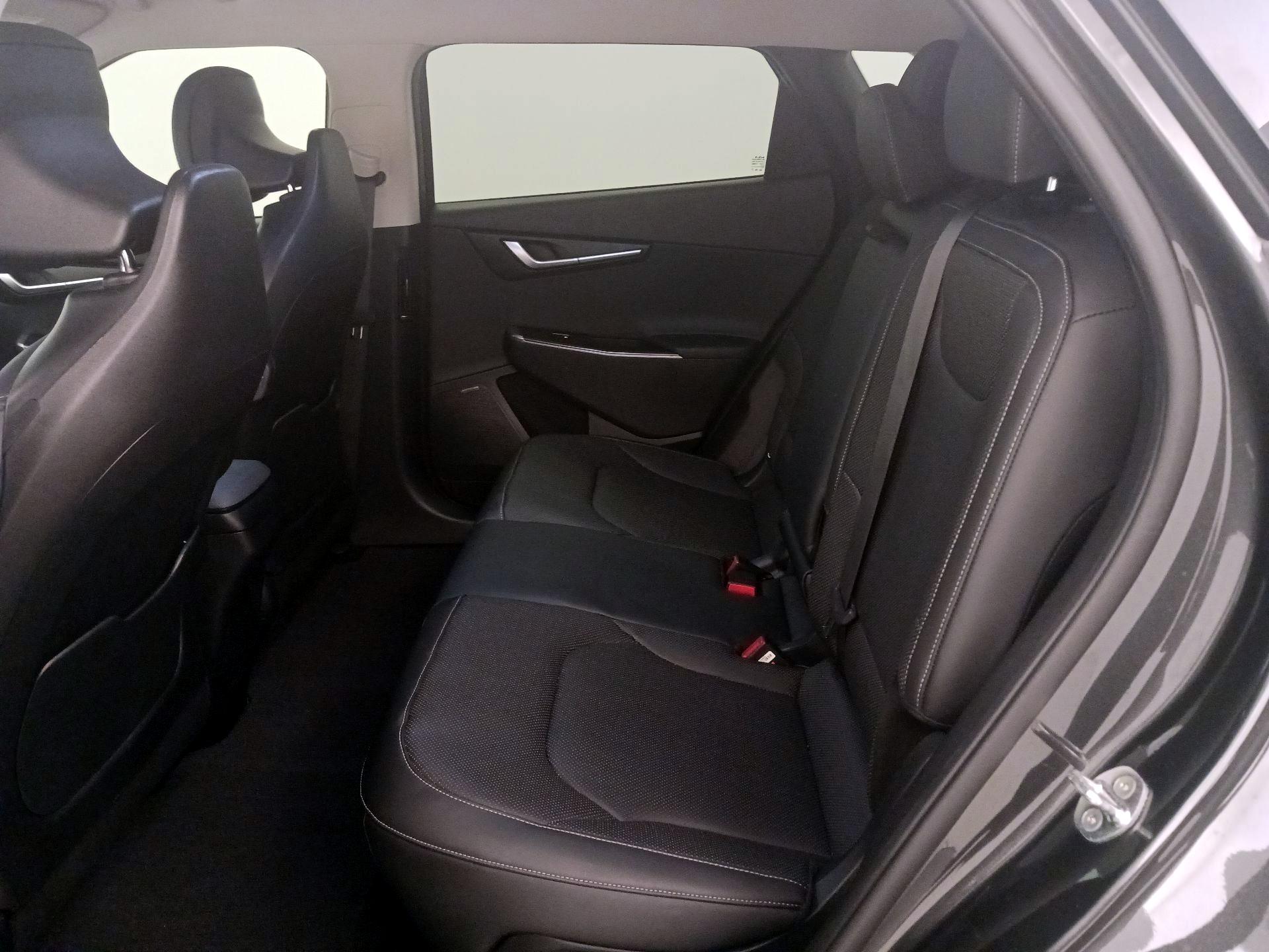 Thumbnail: 2022 Kia EV6 - 20