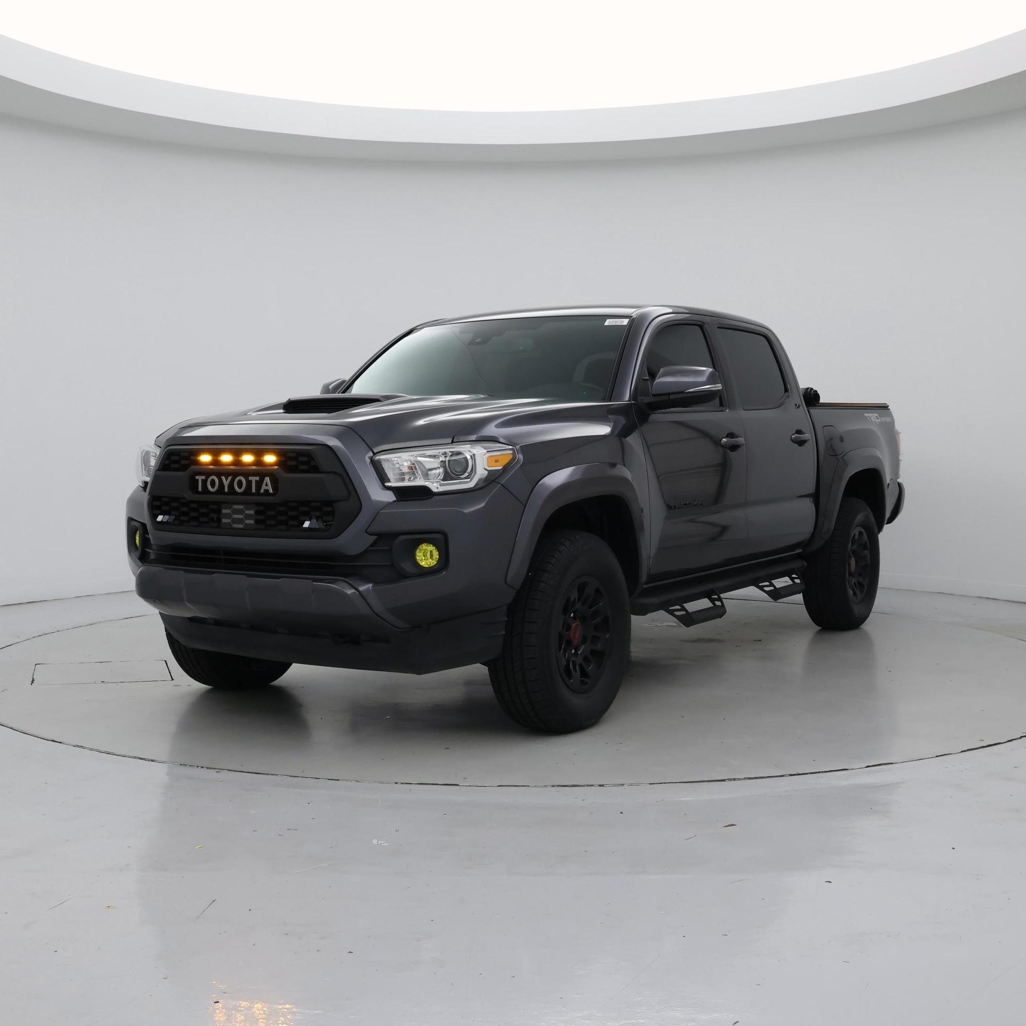 Thumbnail: 2021 Toyota Tacoma - 4