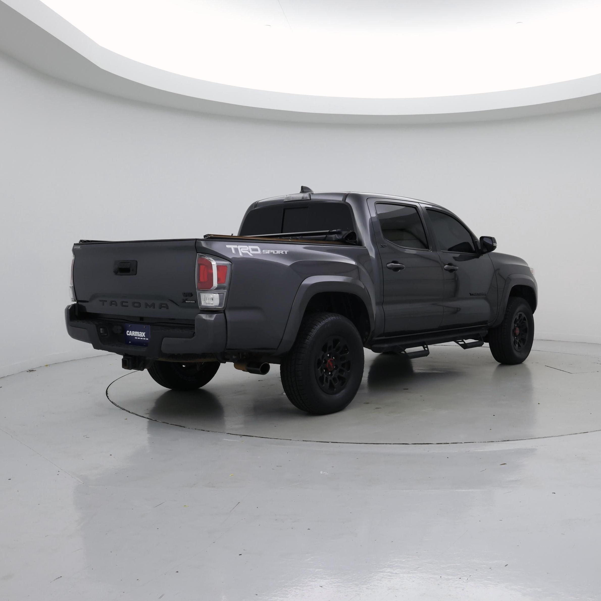 Thumbnail: 2021 Toyota Tacoma - 8