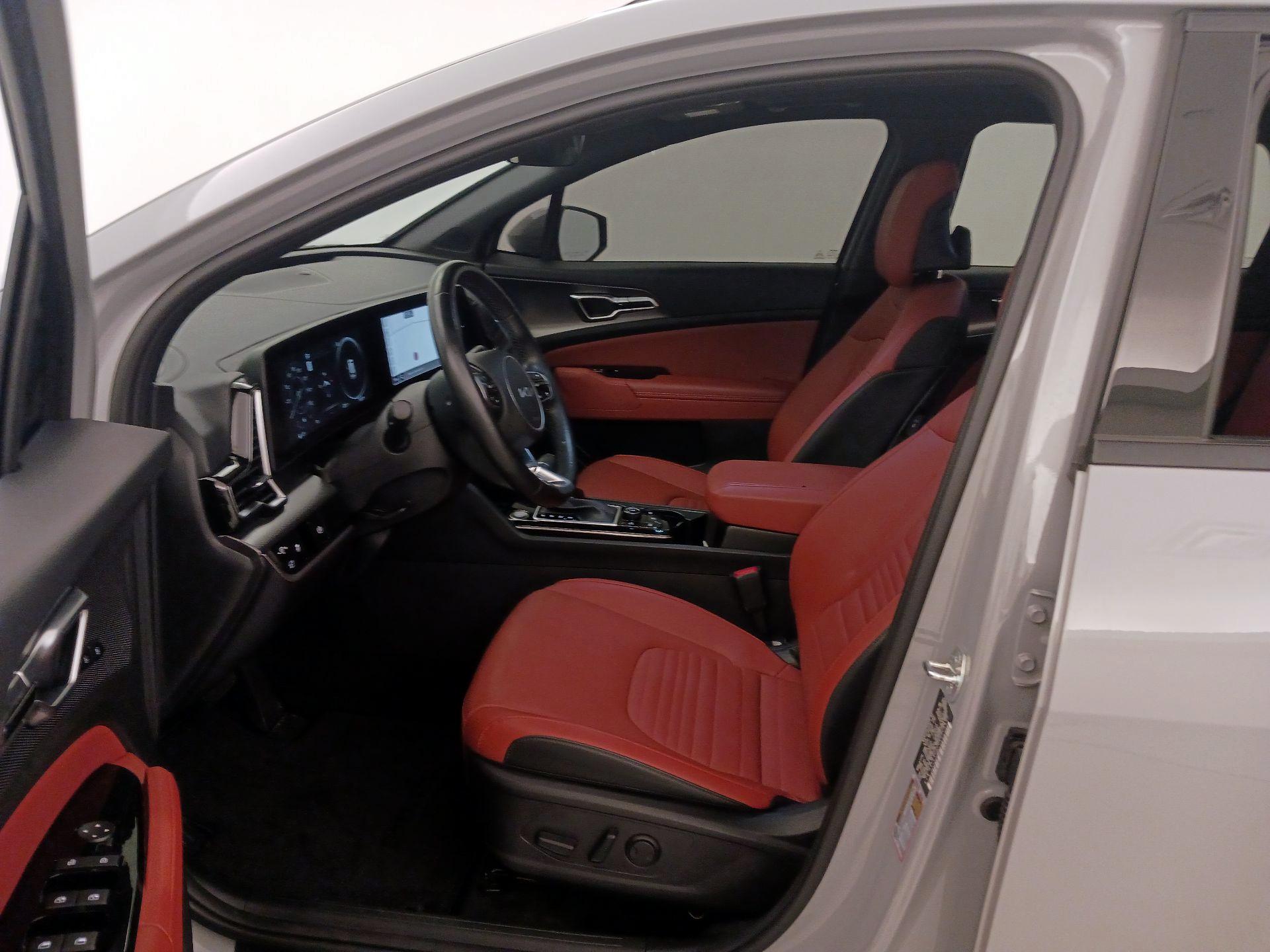 Thumbnail: 2024 Kia Sportage - 11
