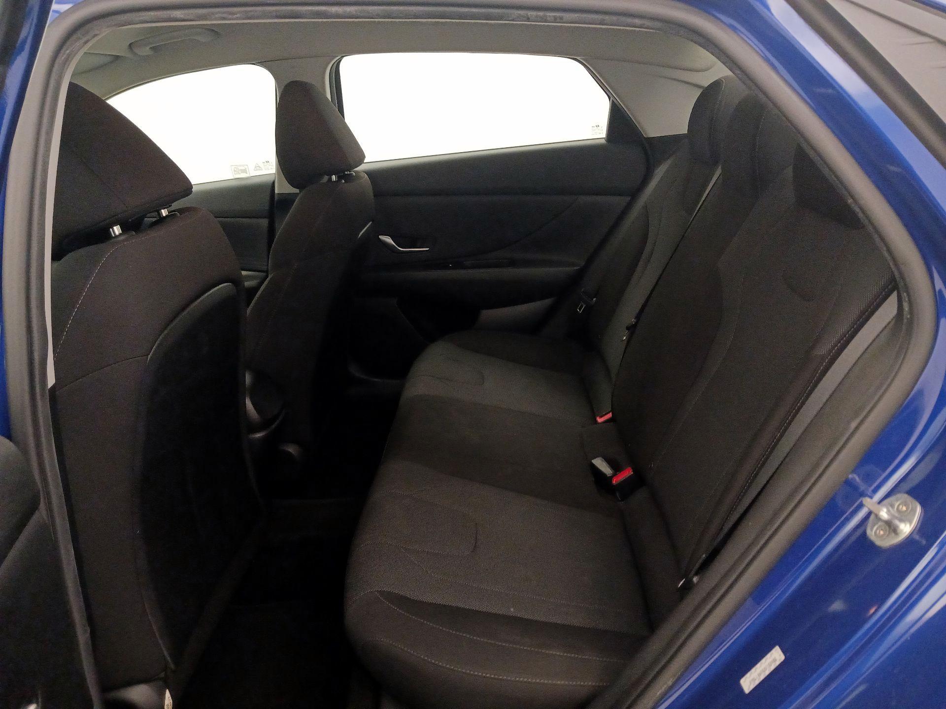 Thumbnail: 2021 Hyundai Elantra - 19