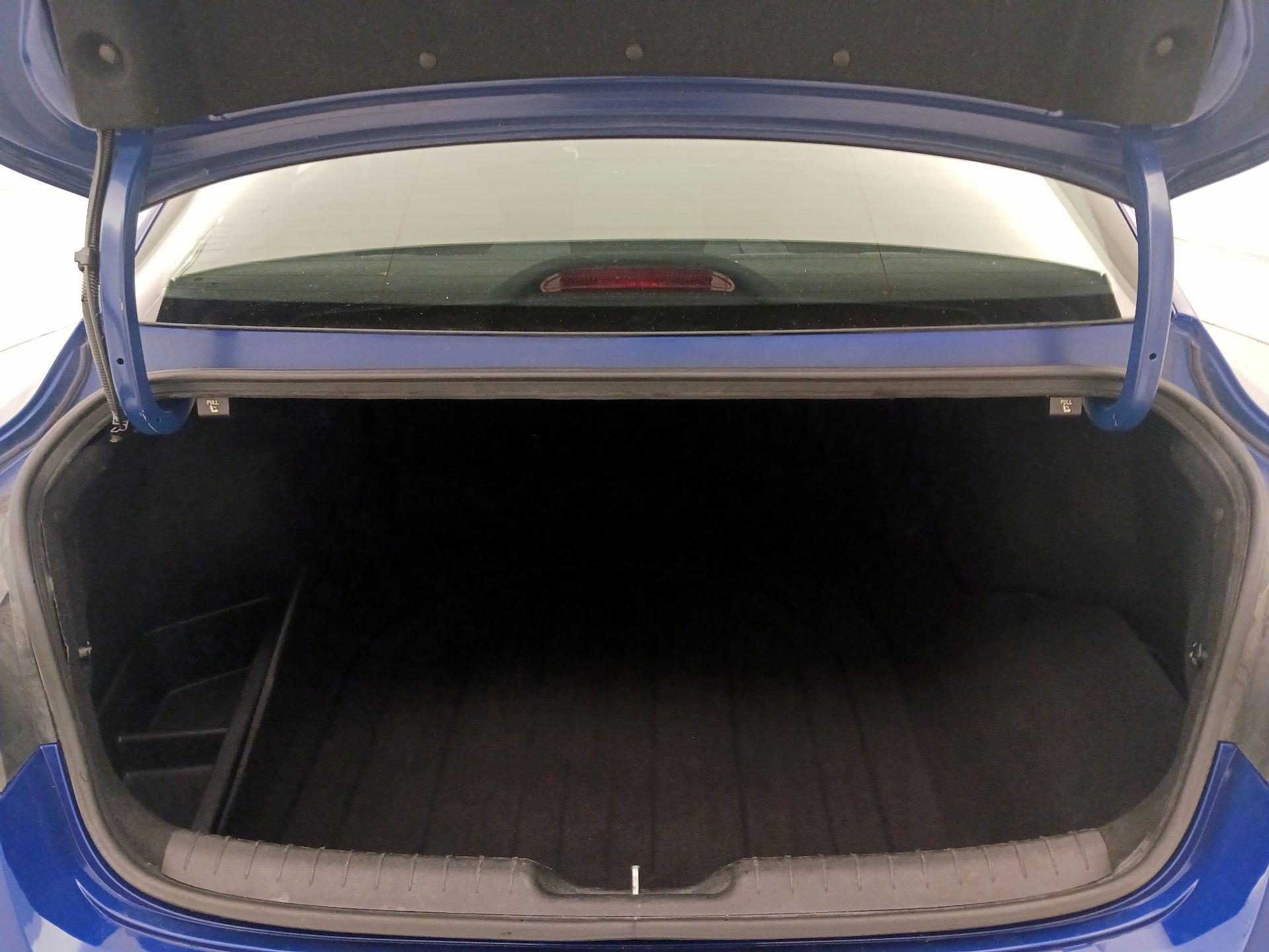 Thumbnail: 2021 Hyundai Elantra - 20