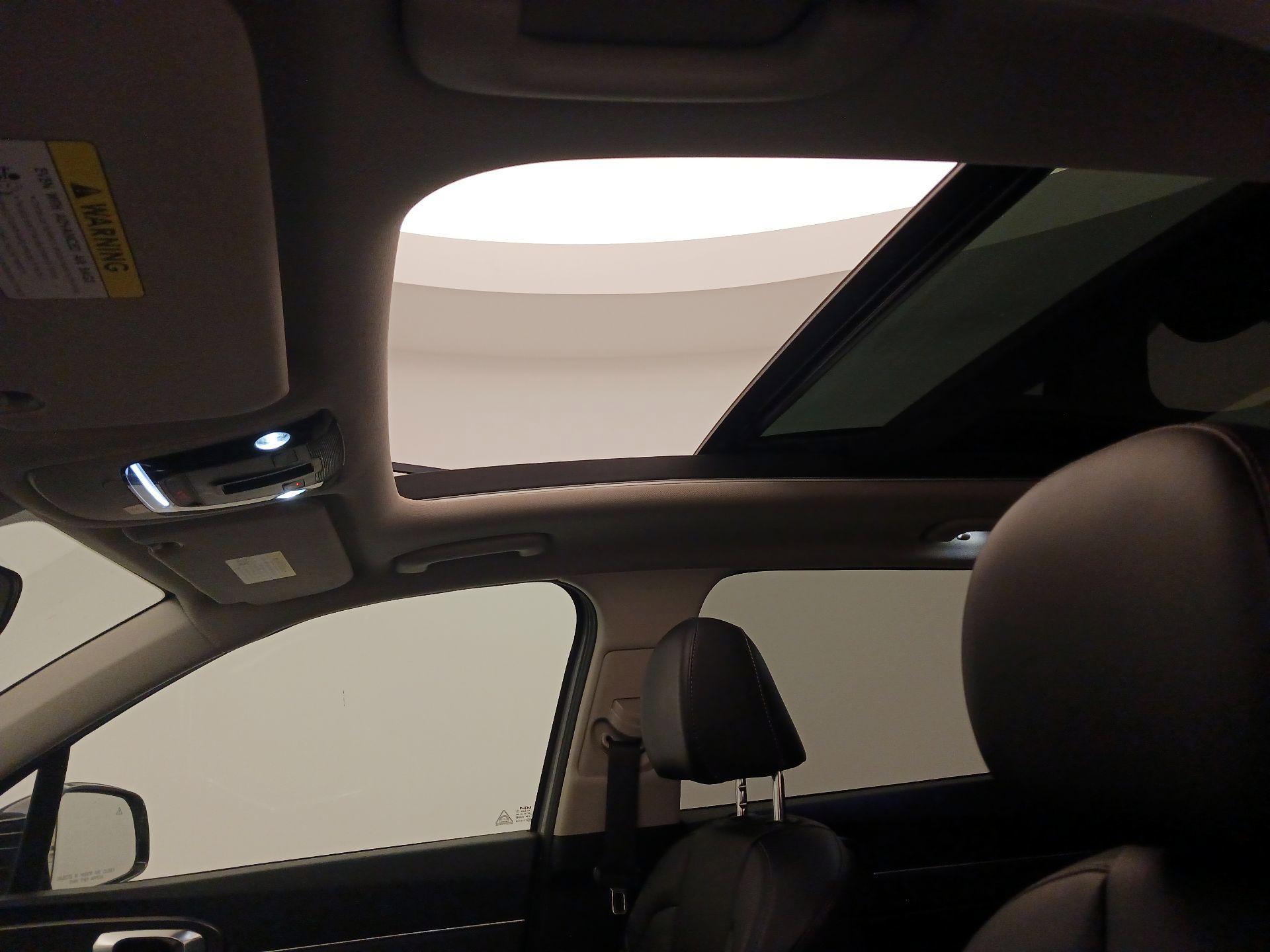 Thumbnail: 2022 Kia Sorento - 20
