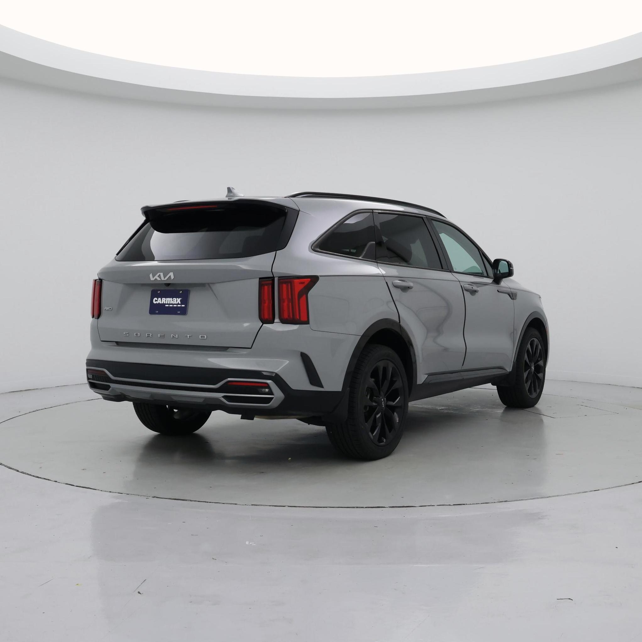 Thumbnail: 2022 Kia Sorento - 8