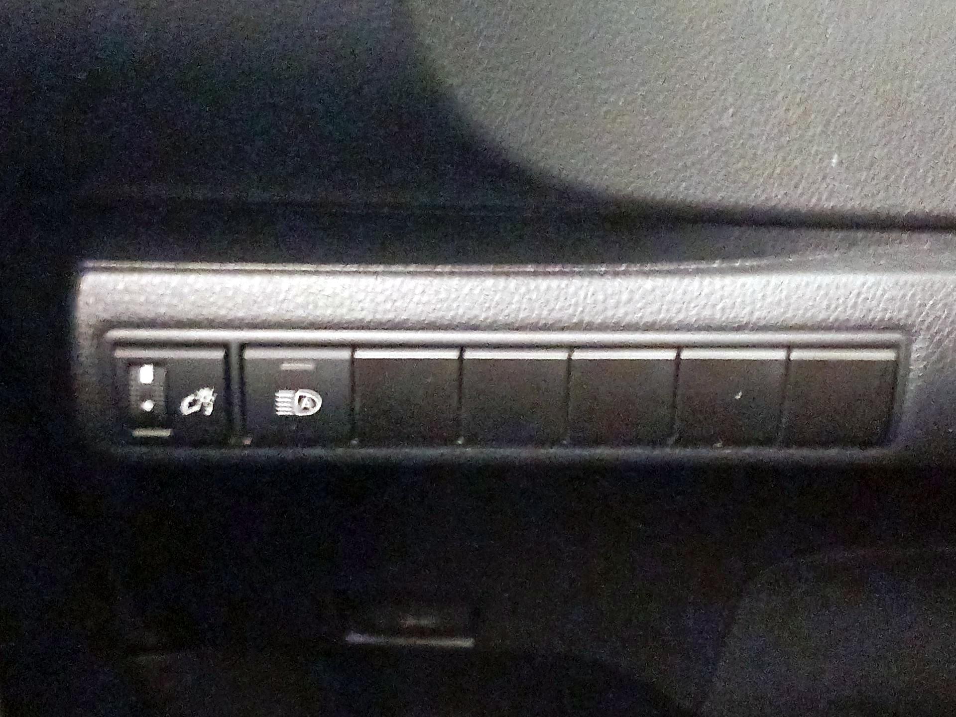Thumbnail: 2024 Toyota Corolla - 13
