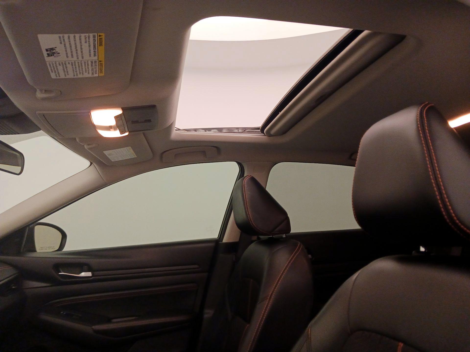 Thumbnail: 2020 Nissan Altima - 19