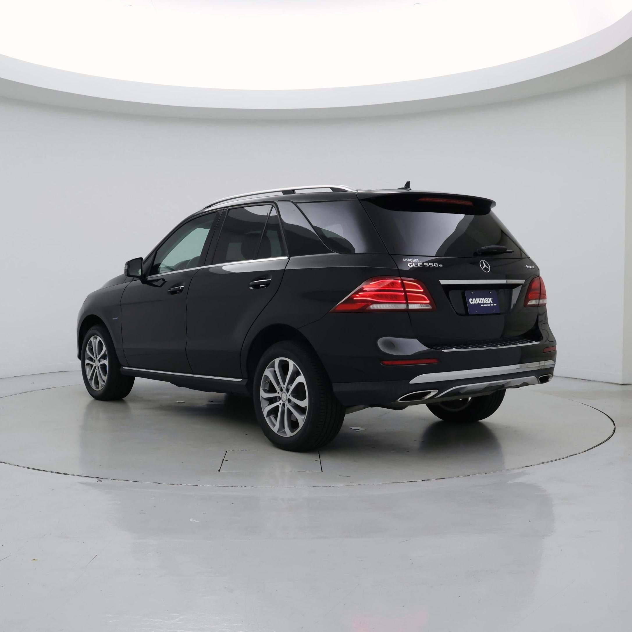 Thumbnail: 2017 Mercedes-Benz GLE - 2