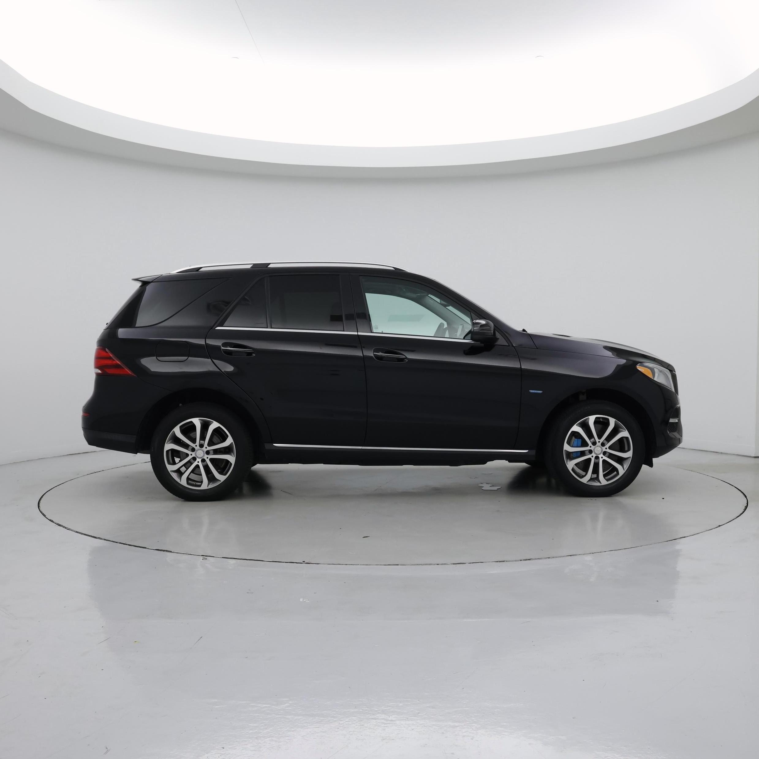 Thumbnail: 2017 Mercedes-Benz GLE - 7