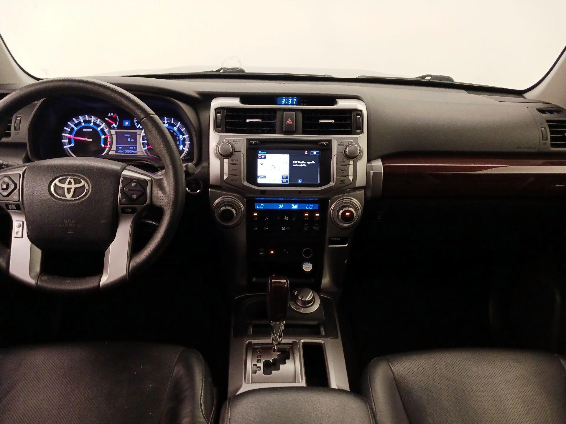 Thumbnail: 2015 Toyota 4Runner - 9