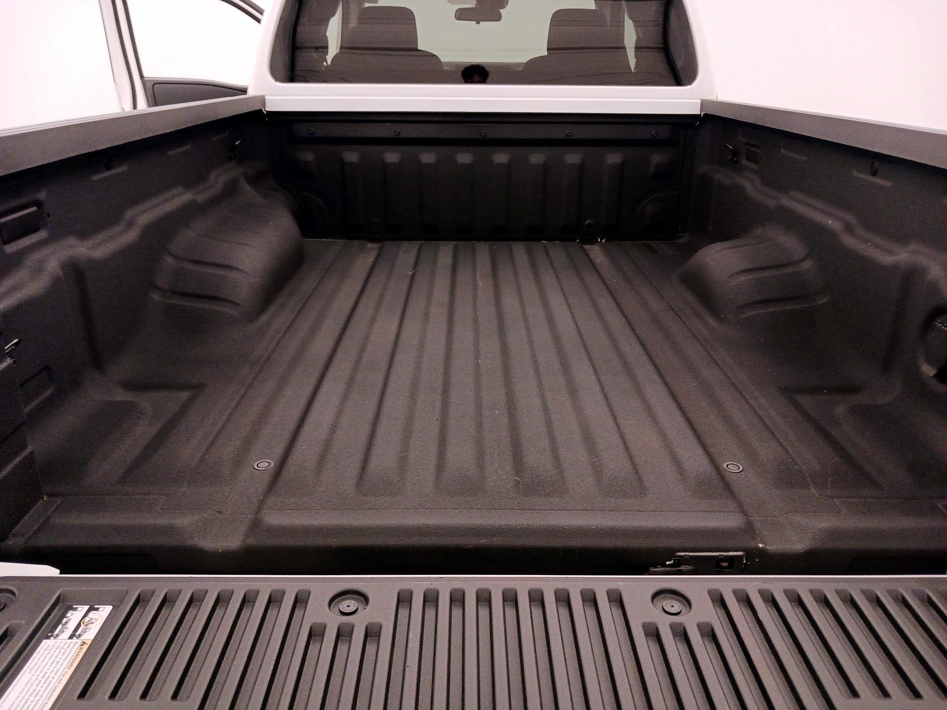 Thumbnail: 2024 Nissan Frontier - 20