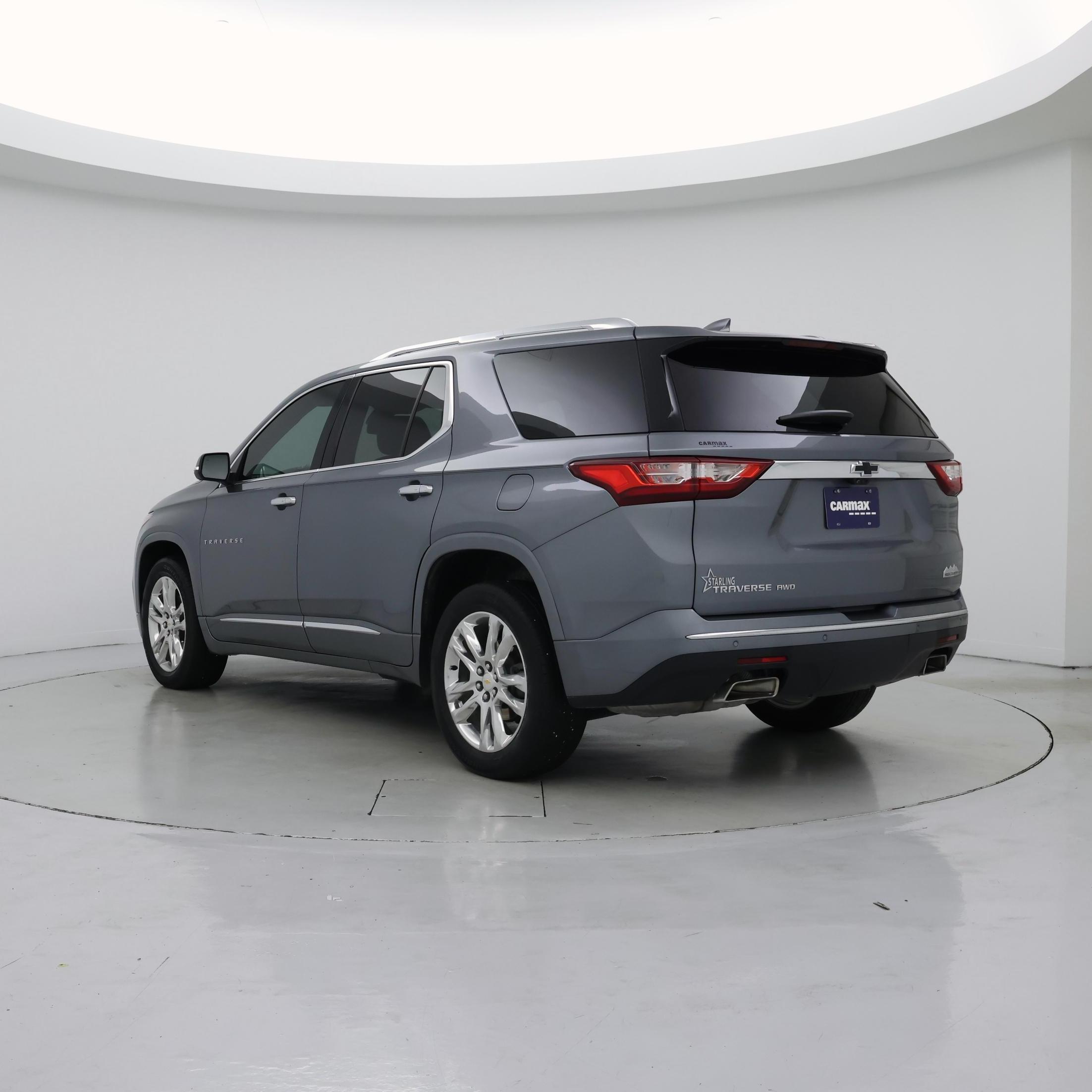 Thumbnail: 2021 Chevrolet Traverse - 2