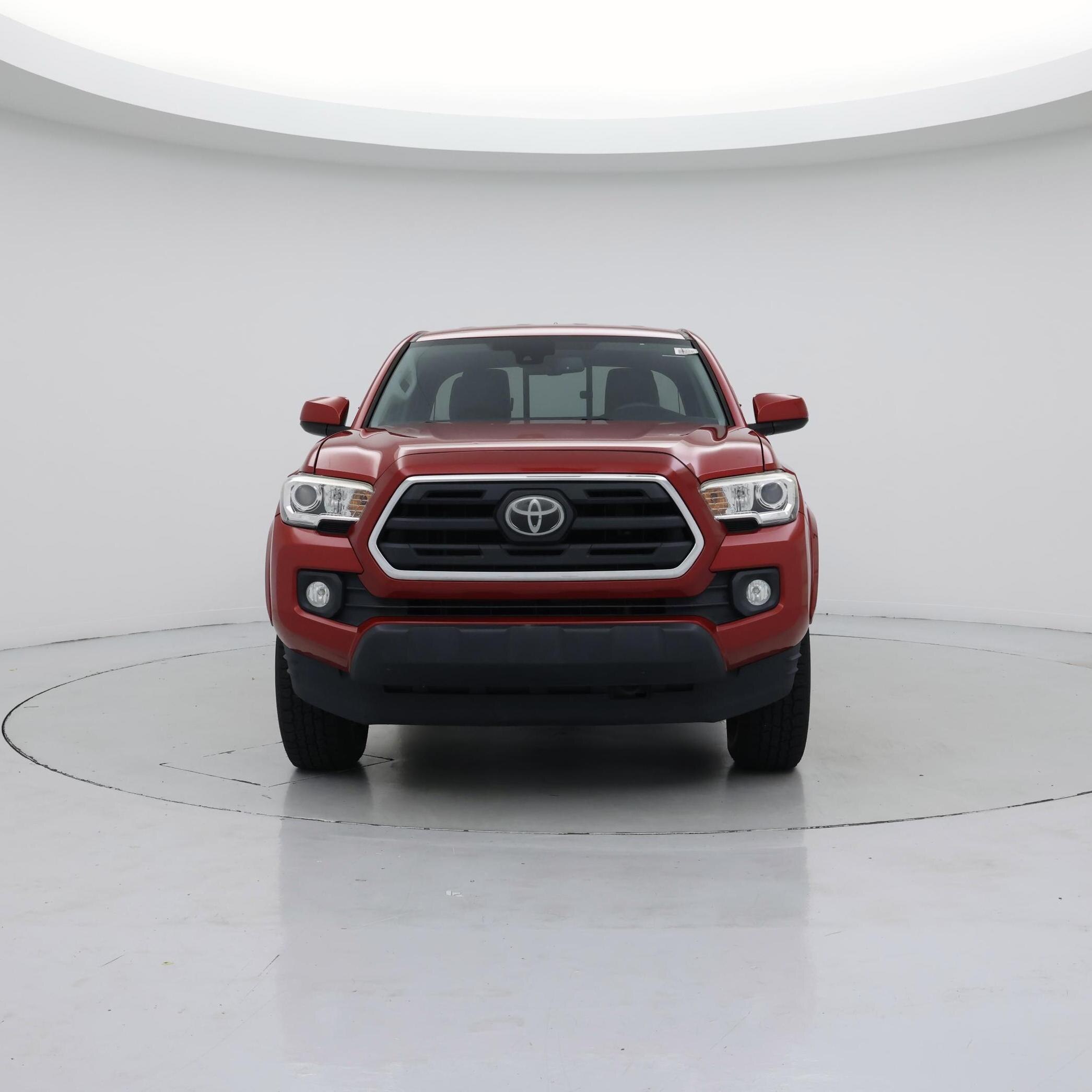 Thumbnail: 2018 Toyota Tacoma - 5