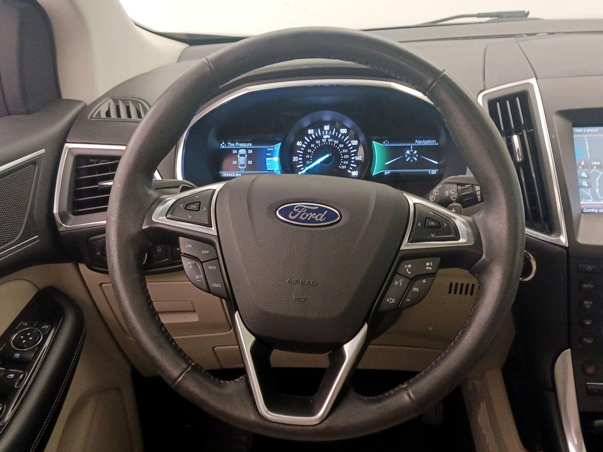 Thumbnail: 2015 Ford Edge - 10