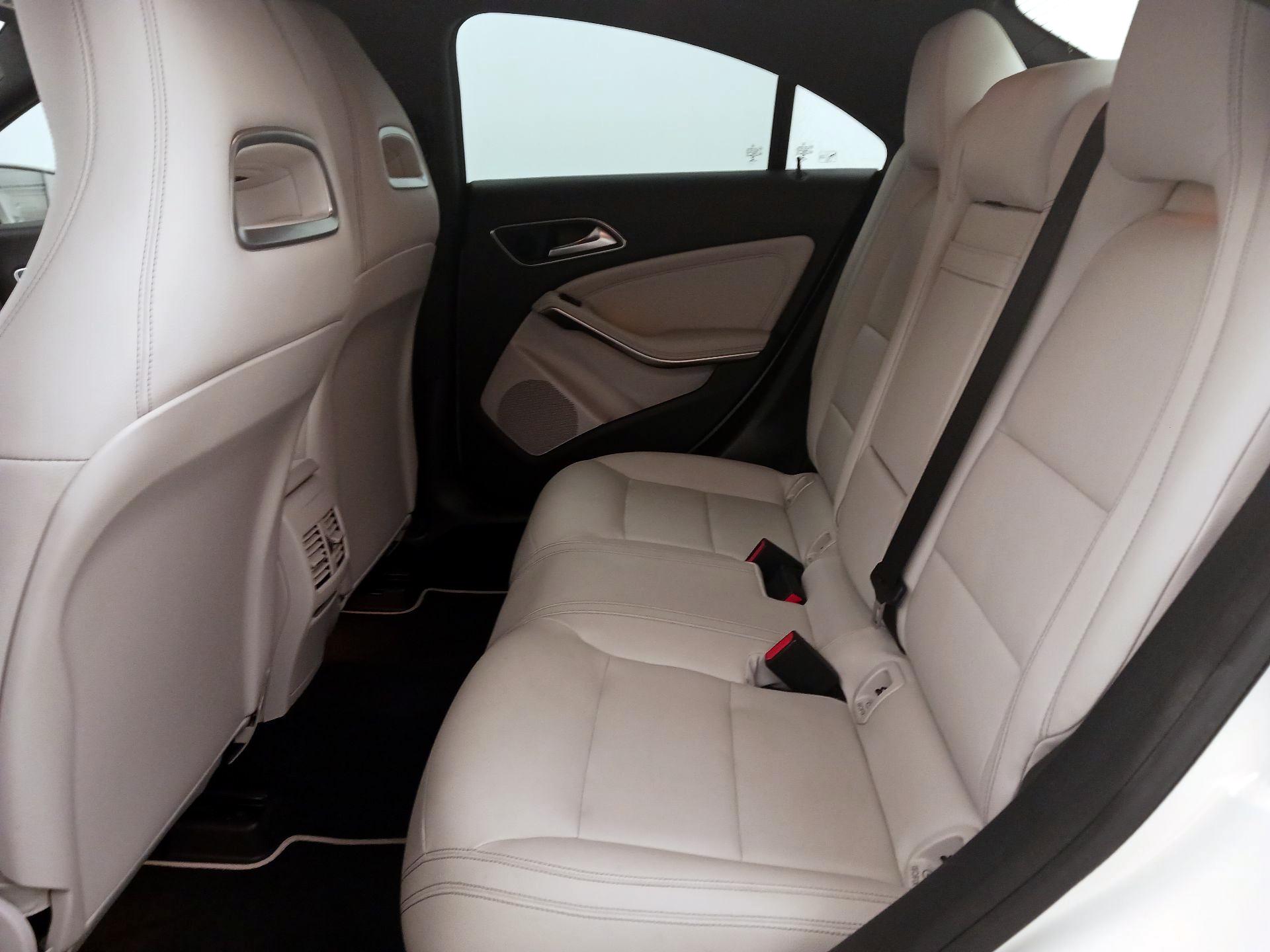 Thumbnail: 2016 Mercedes-Benz CLA - 20