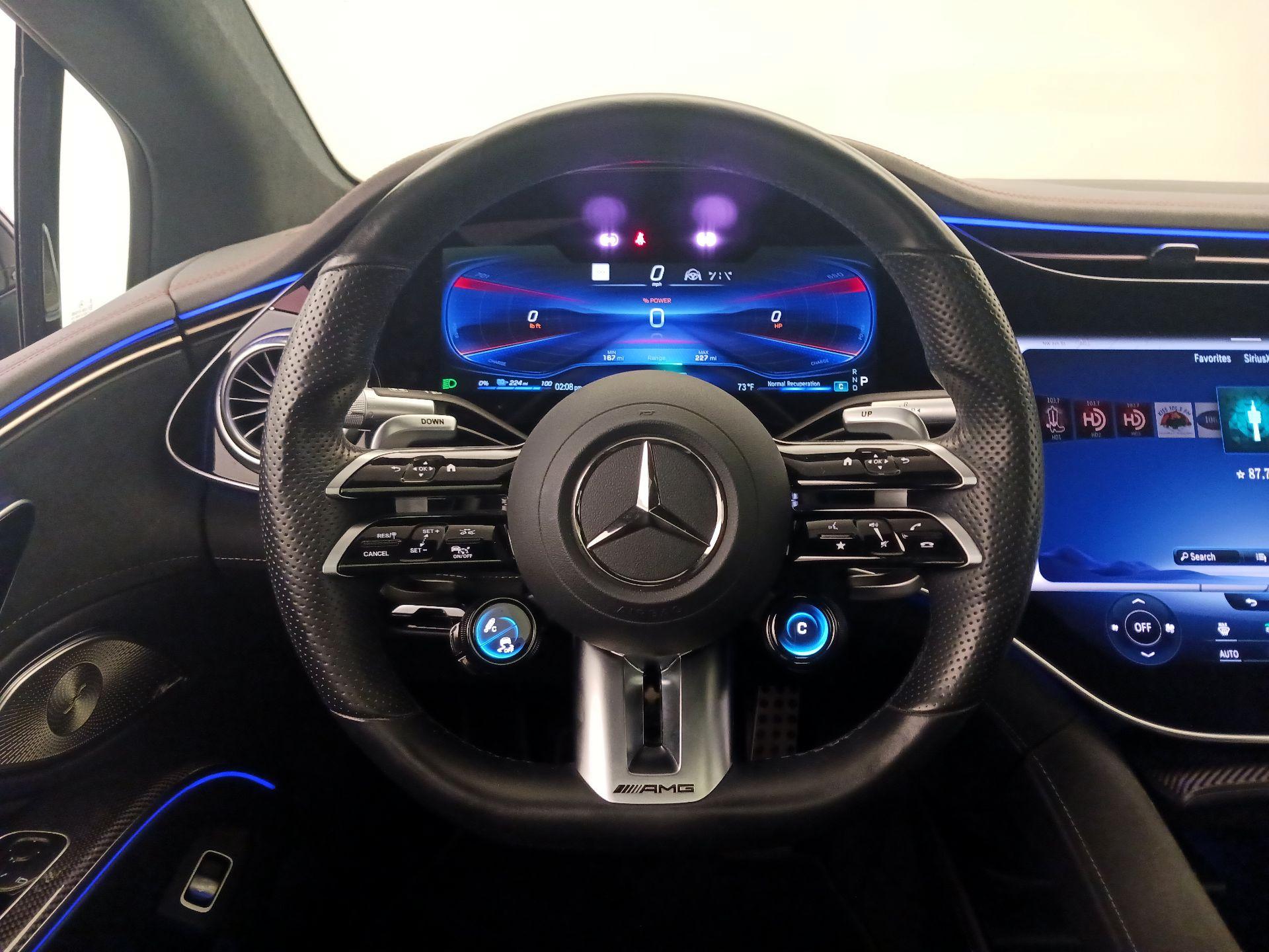 Thumbnail: 2022 Mercedes-Benz EQS - 10