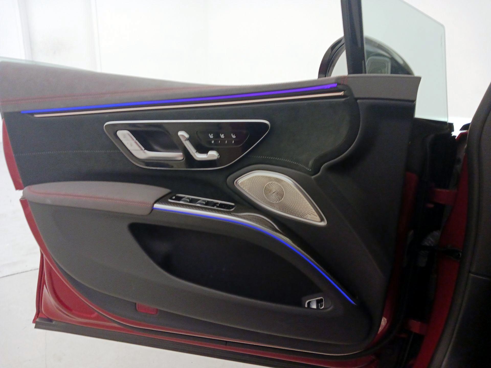Thumbnail: 2022 Mercedes-Benz EQS - 12