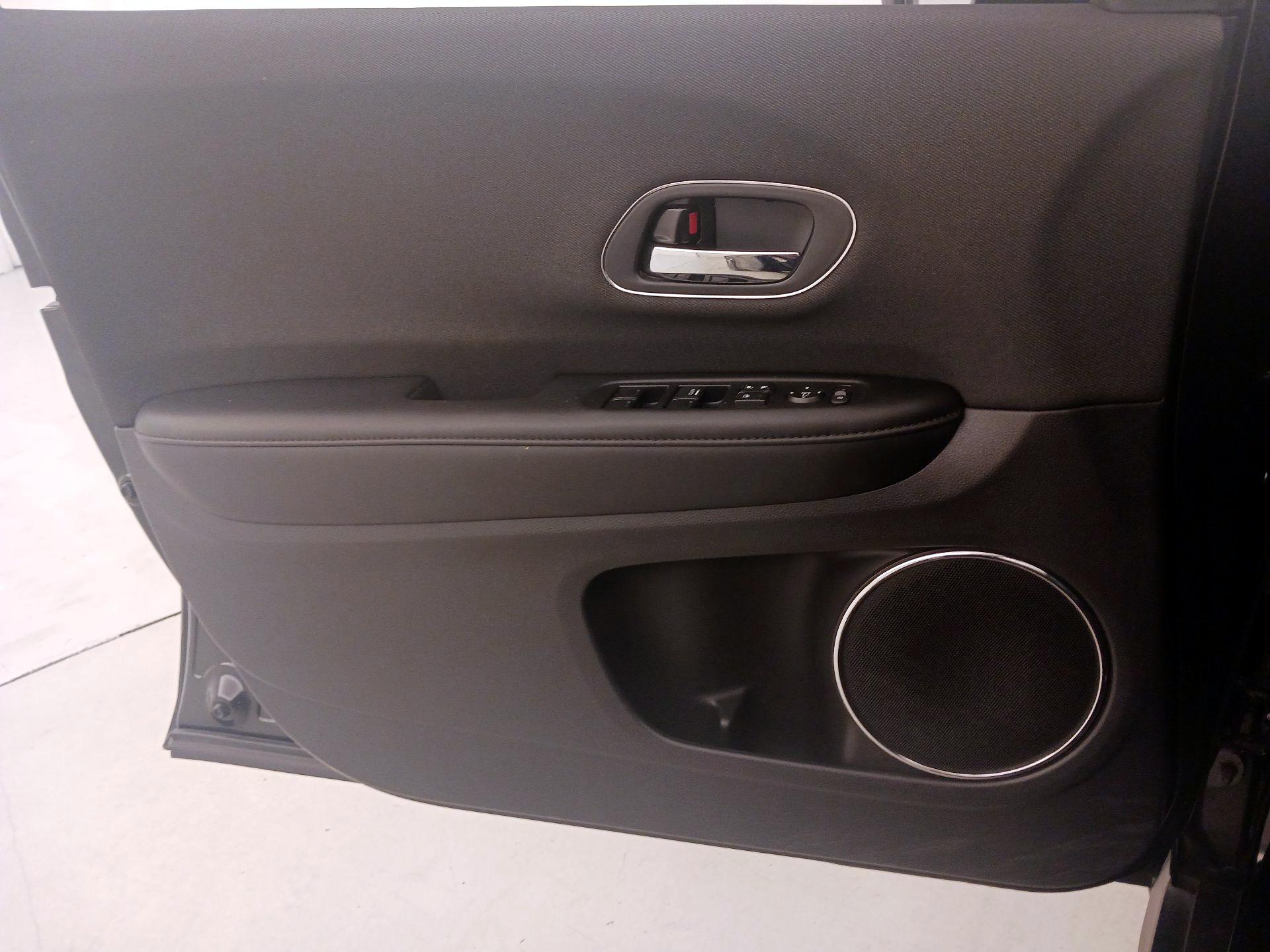 Thumbnail: 2021 Honda HR-V - 12