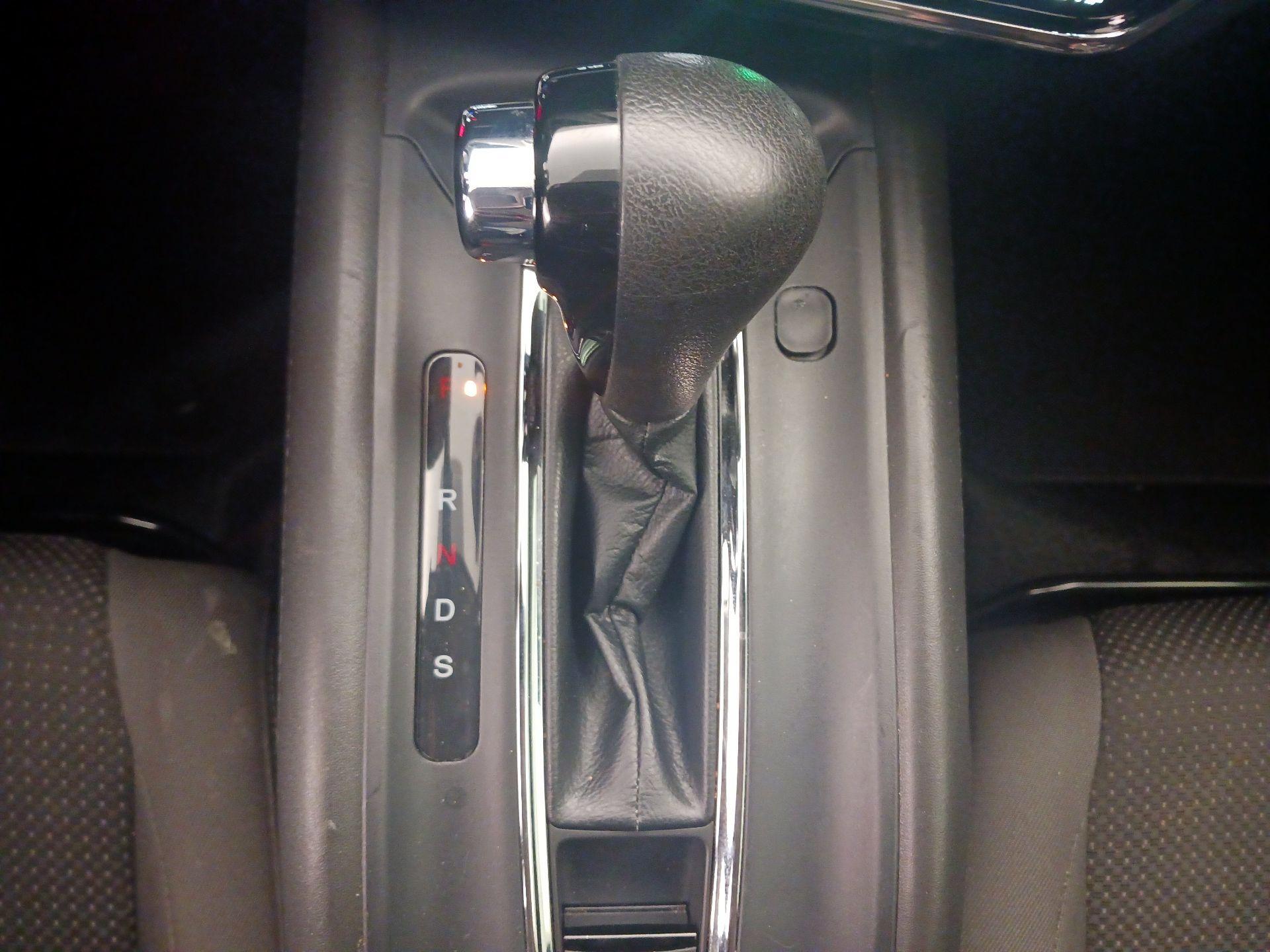 Thumbnail: 2021 Honda HR-V - 17