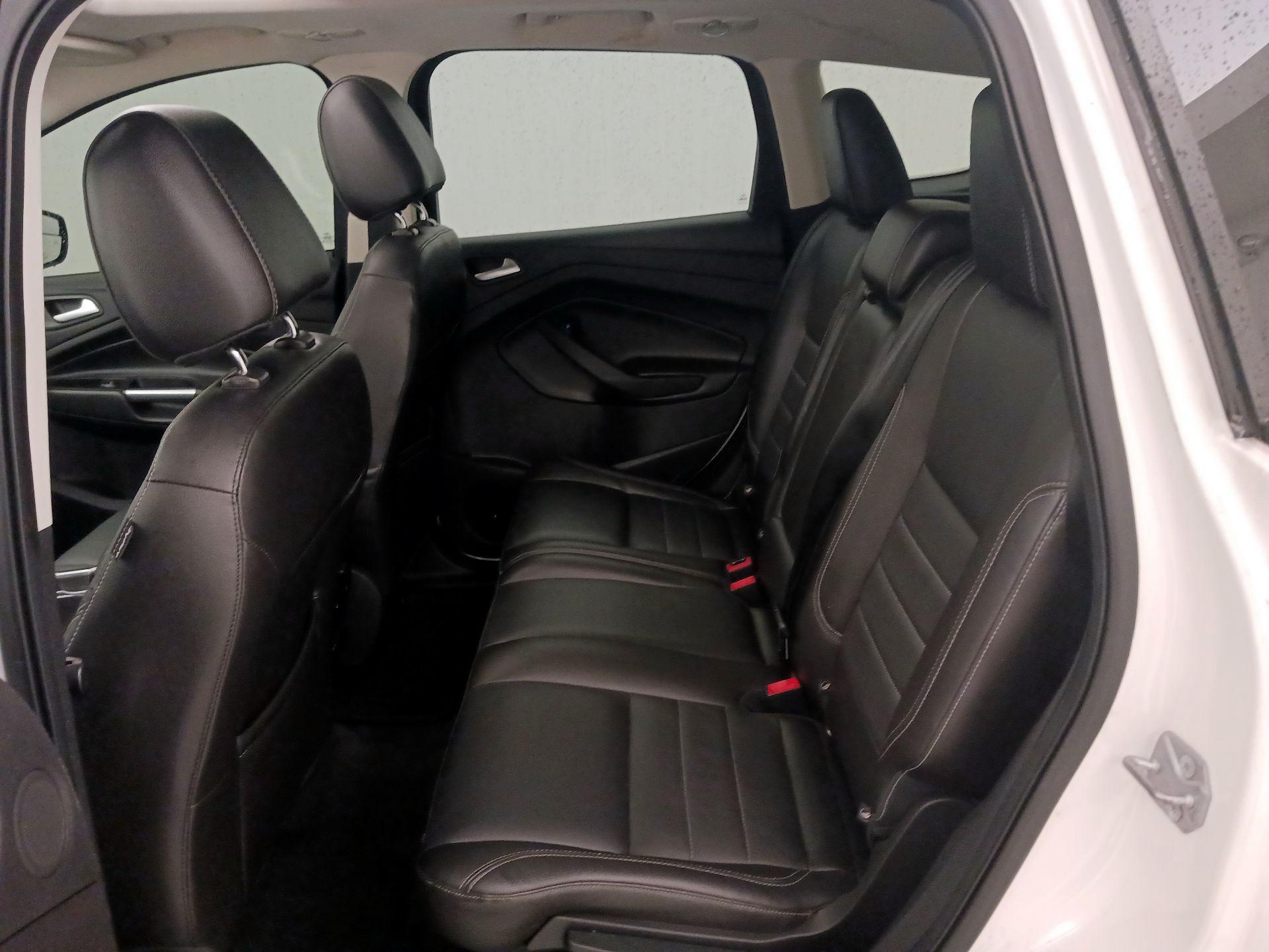 Thumbnail: 2014 Ford Escape - 20