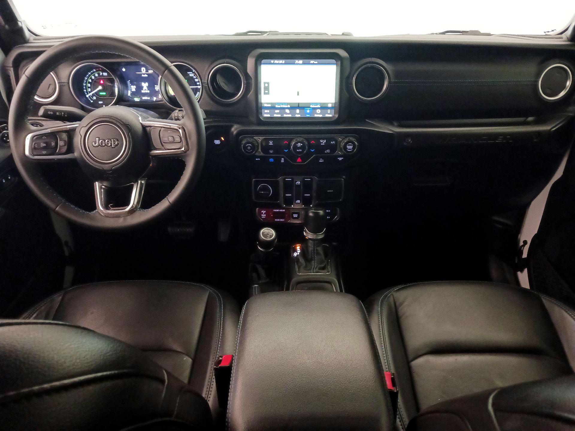 Thumbnail: 2023 Jeep Wrangler - 9