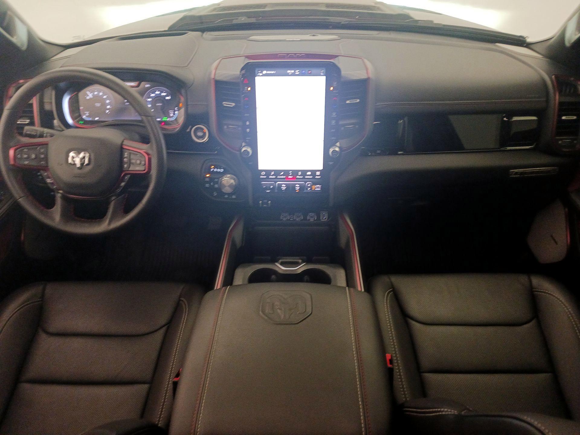 Thumbnail: 2025 RAM 1500 - 9