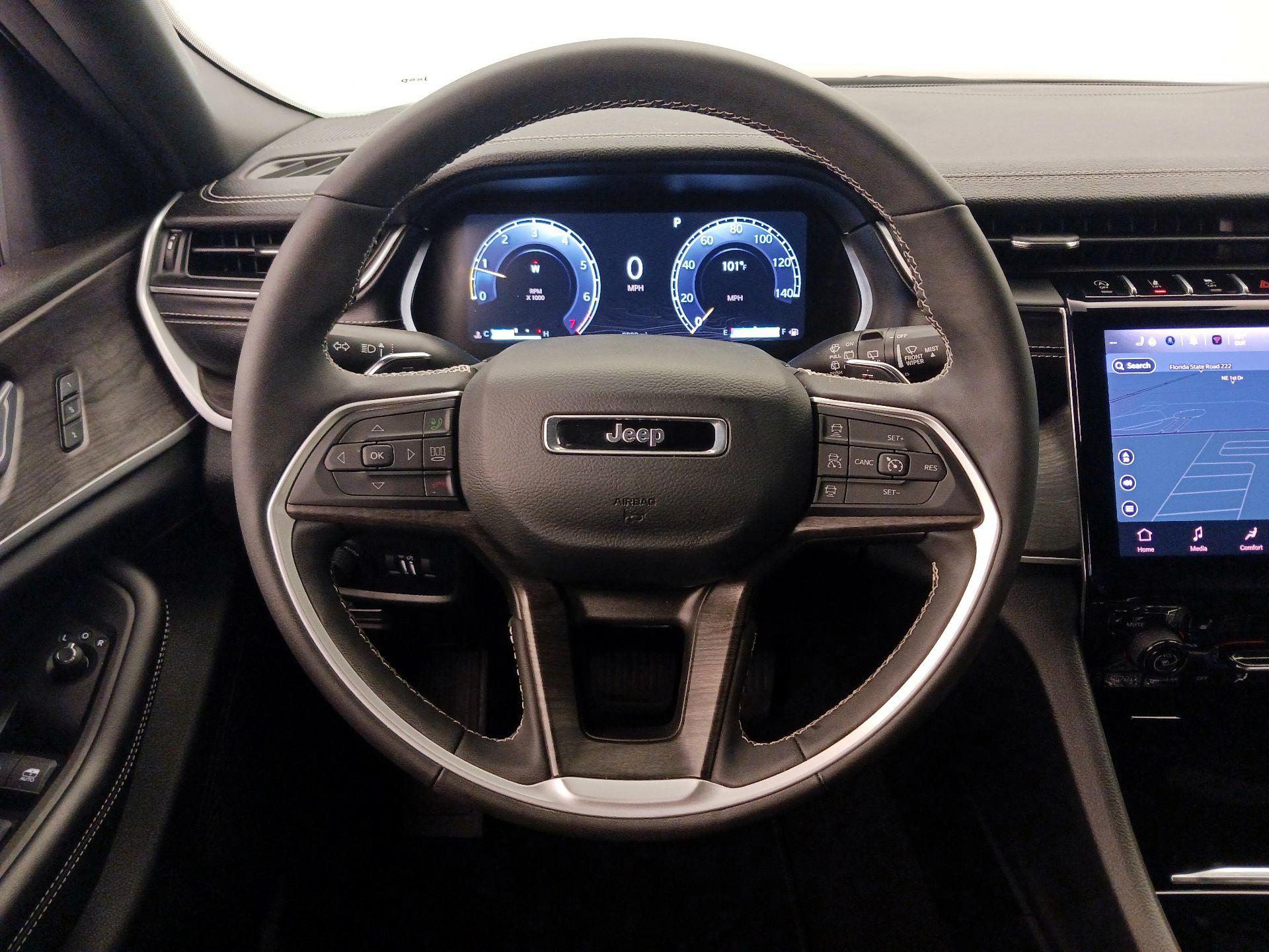 Thumbnail: 2025 Jeep Grand Cherokee L - 10