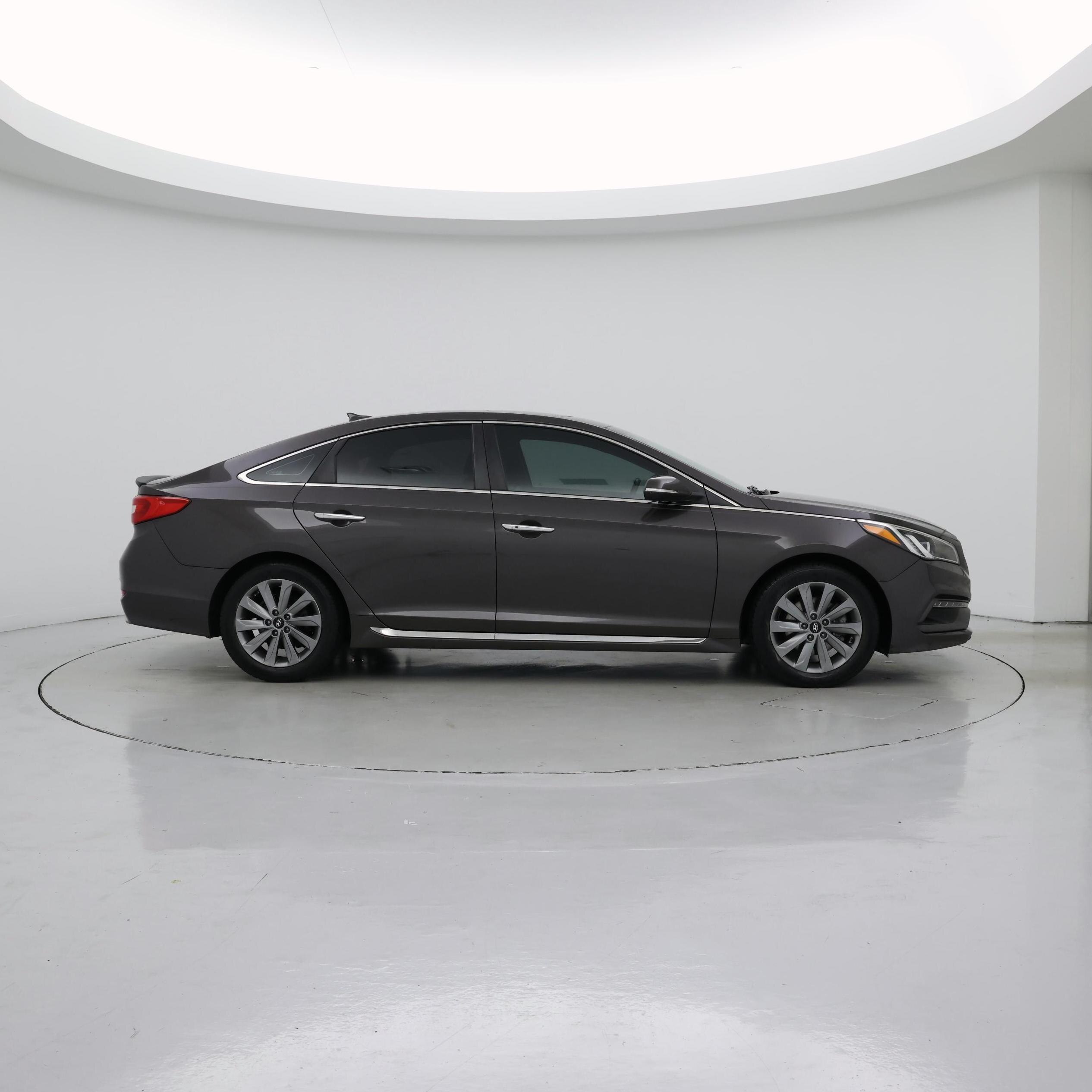 Thumbnail: 2016 Hyundai Sonata - 7