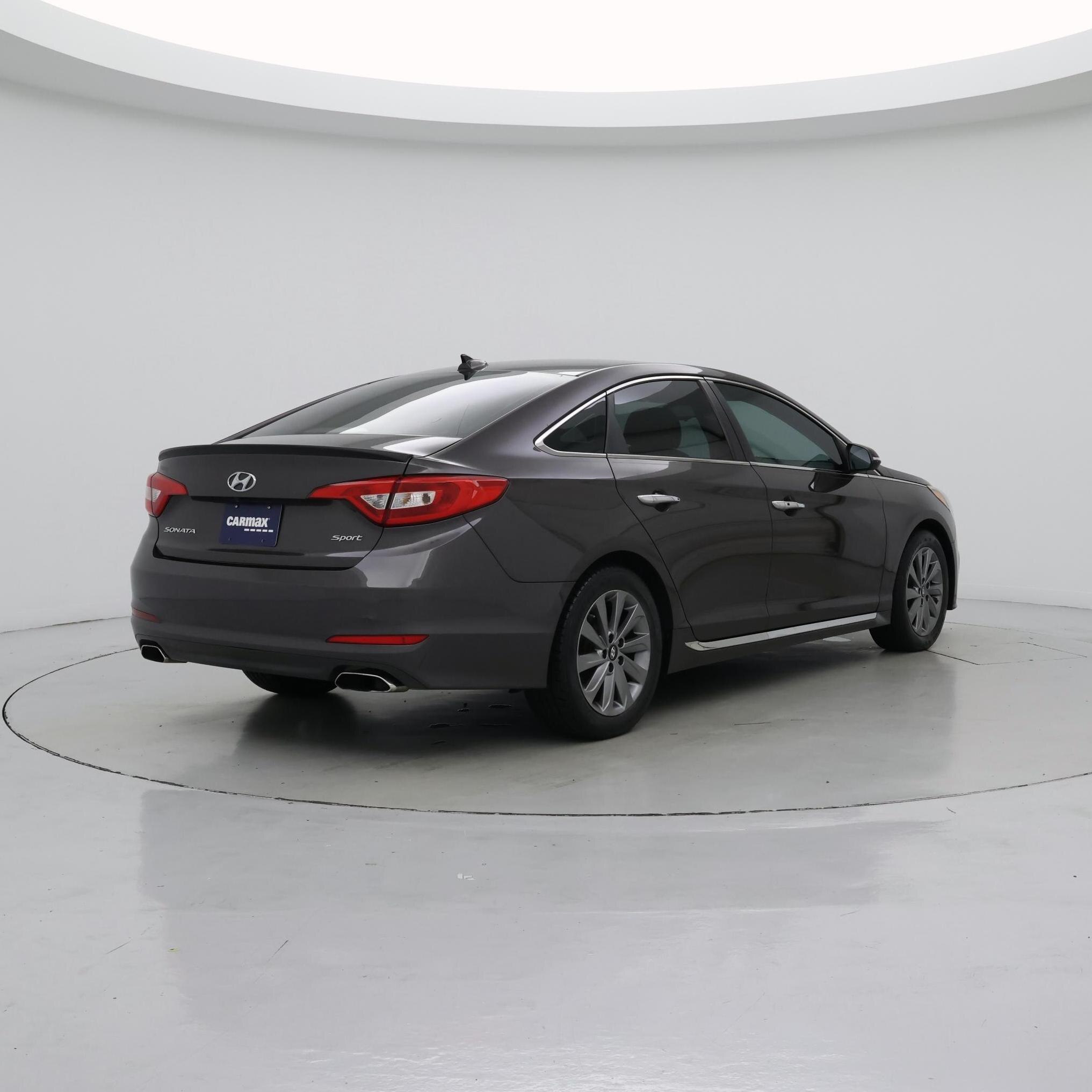 Thumbnail: 2016 Hyundai Sonata - 8