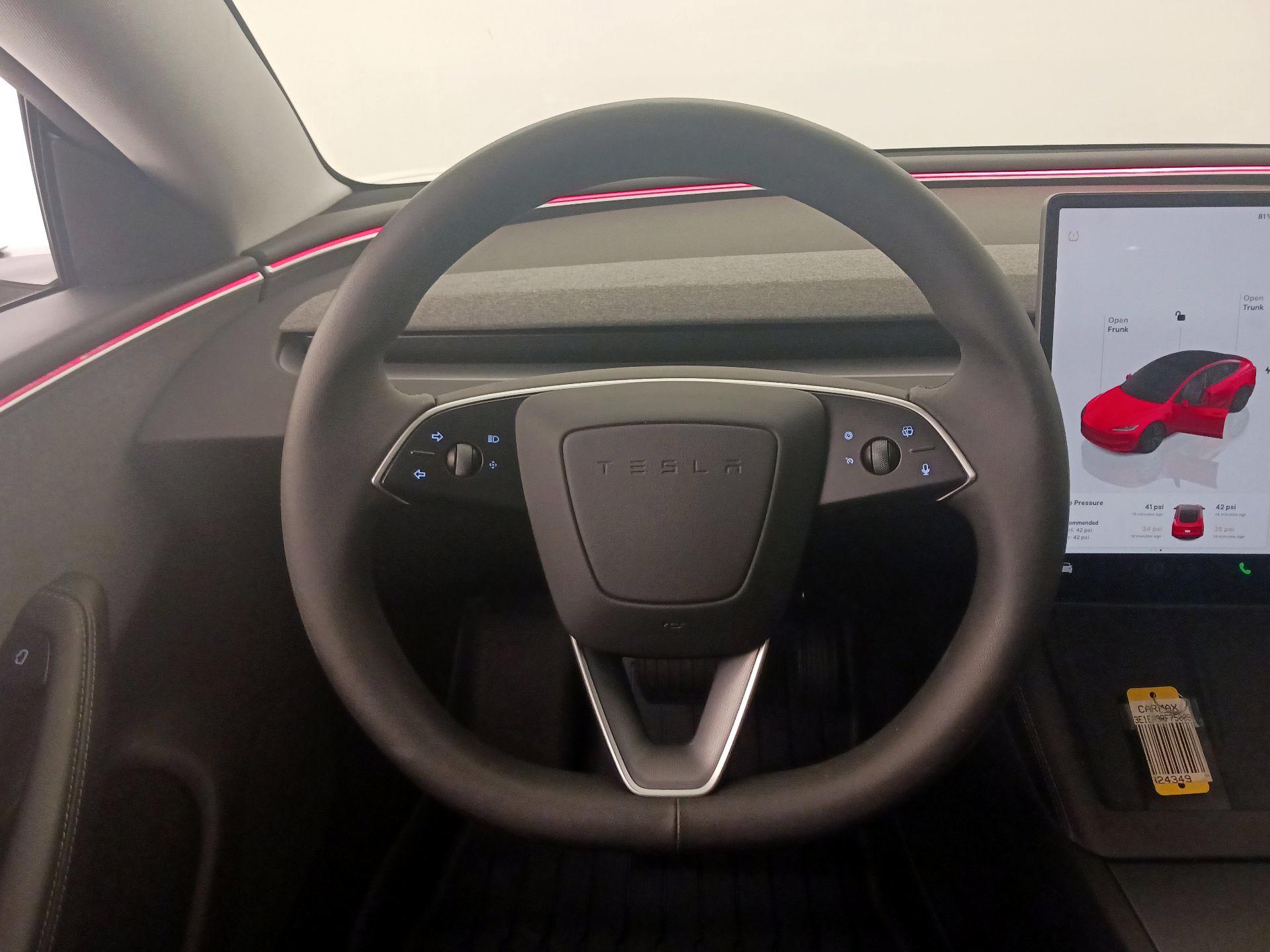 Thumbnail: 2024 Tesla Model 3 - 10