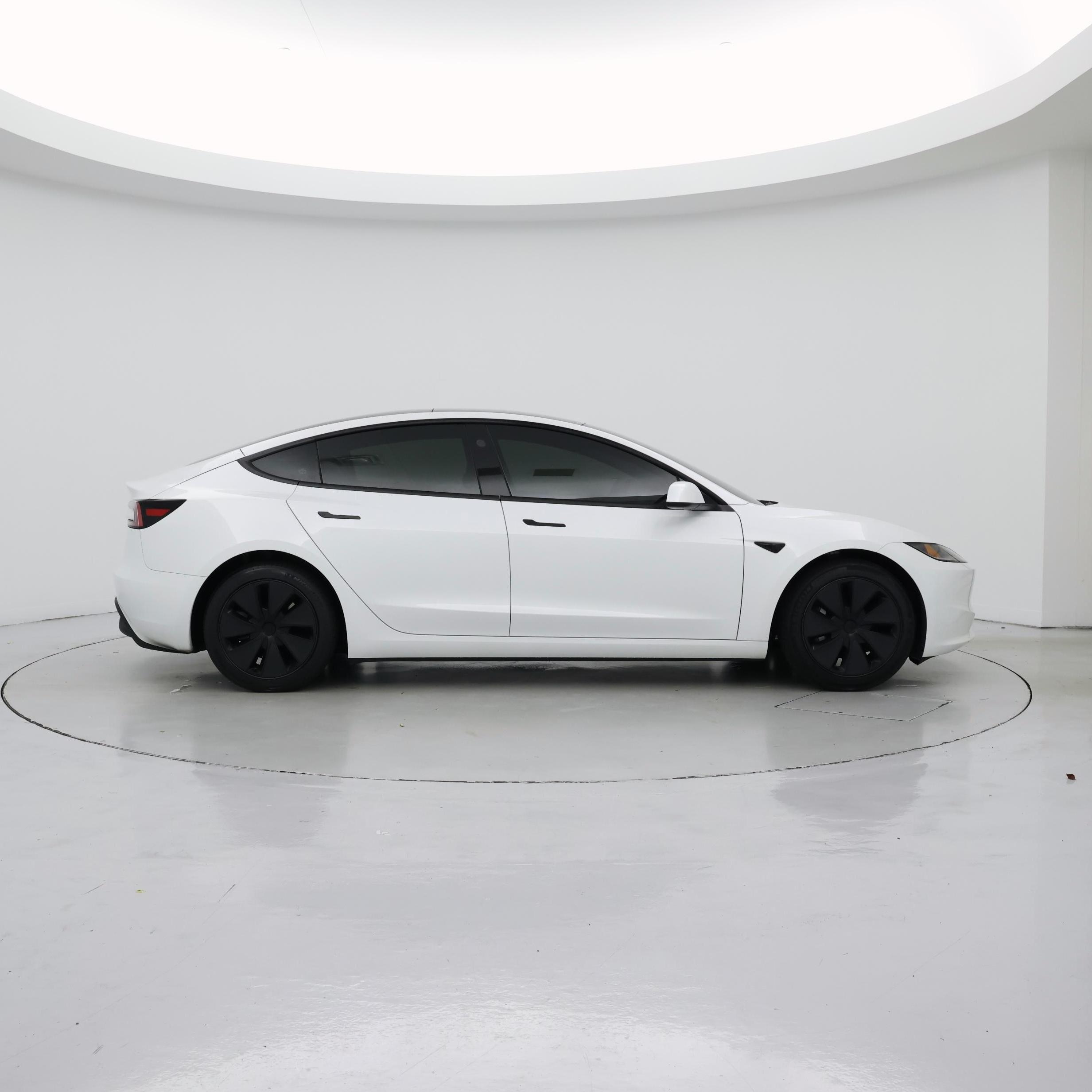 Thumbnail: 2024 Tesla Model 3 - 7