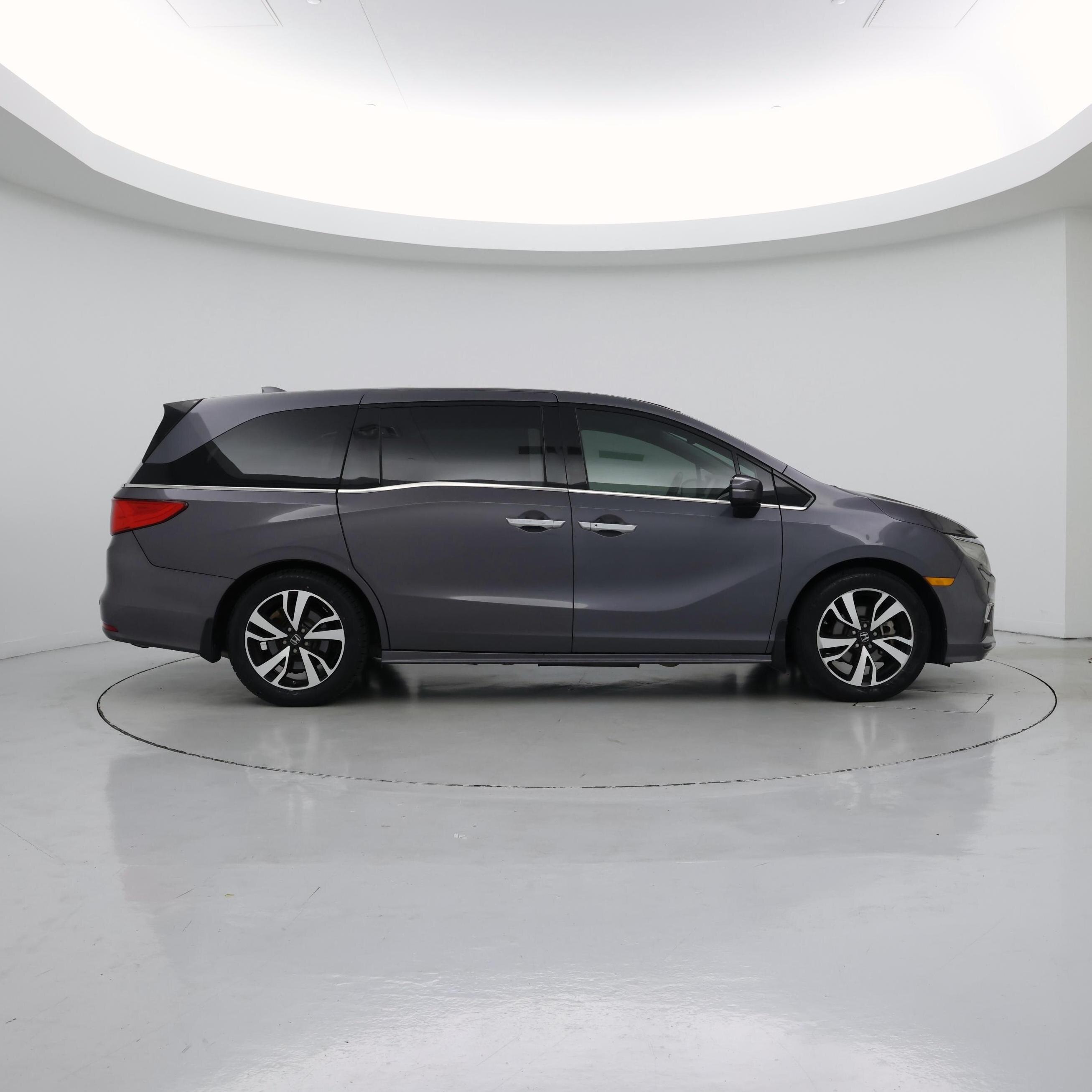 Thumbnail: 2019 Honda Odyssey - 7