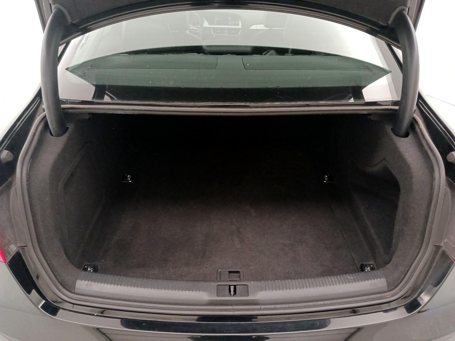 Thumbnail: 2016 Audi A4 - 19