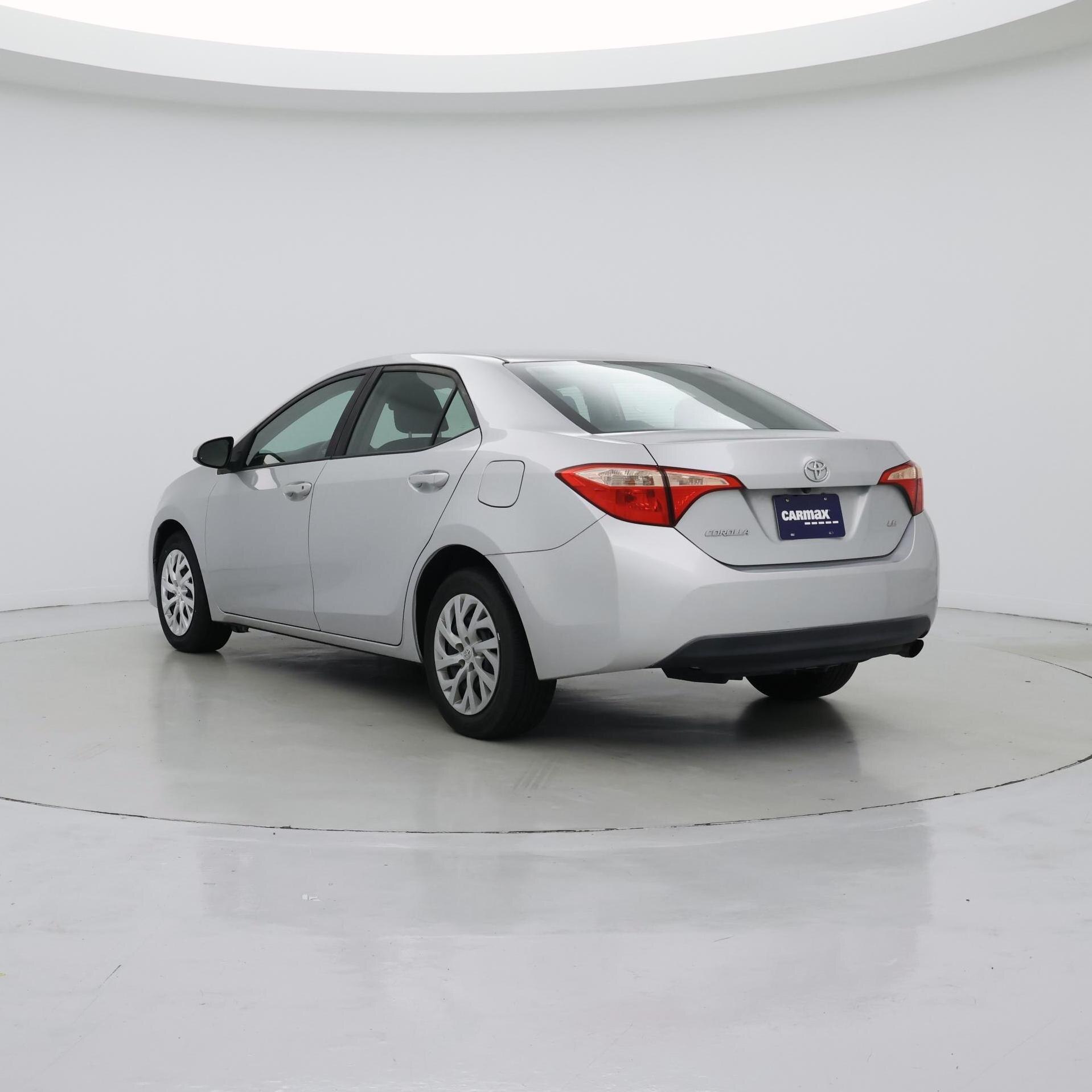 Thumbnail: 2017 Toyota Corolla - 2