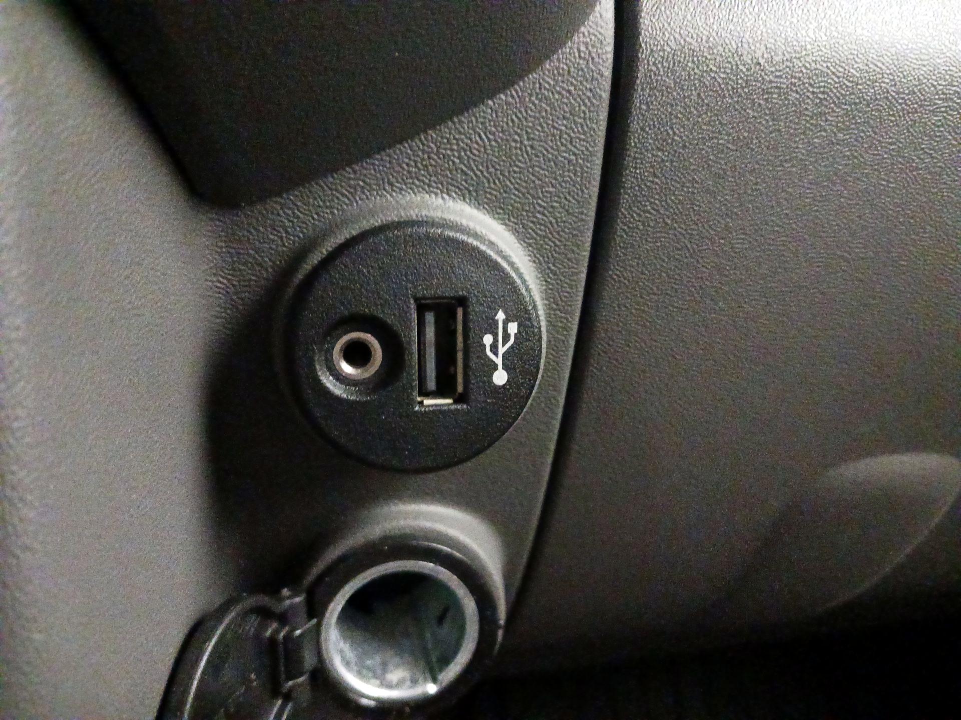Thumbnail: 2019 Nissan Frontier - 18