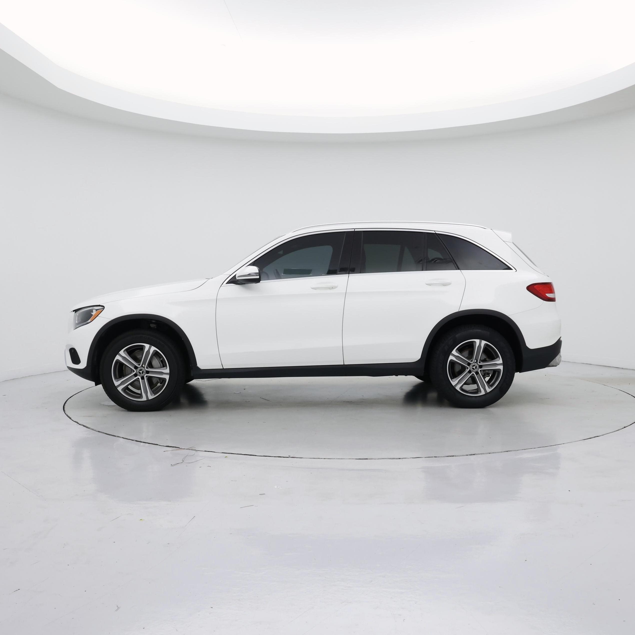 Thumbnail: 2019 Mercedes-Benz GLC - 3