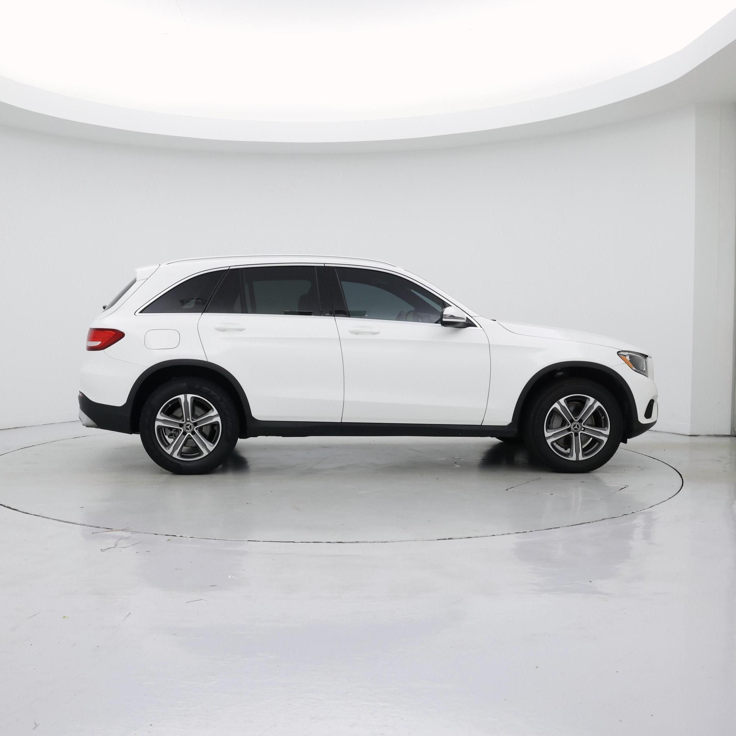 Thumbnail: 2019 Mercedes-Benz GLC - 7