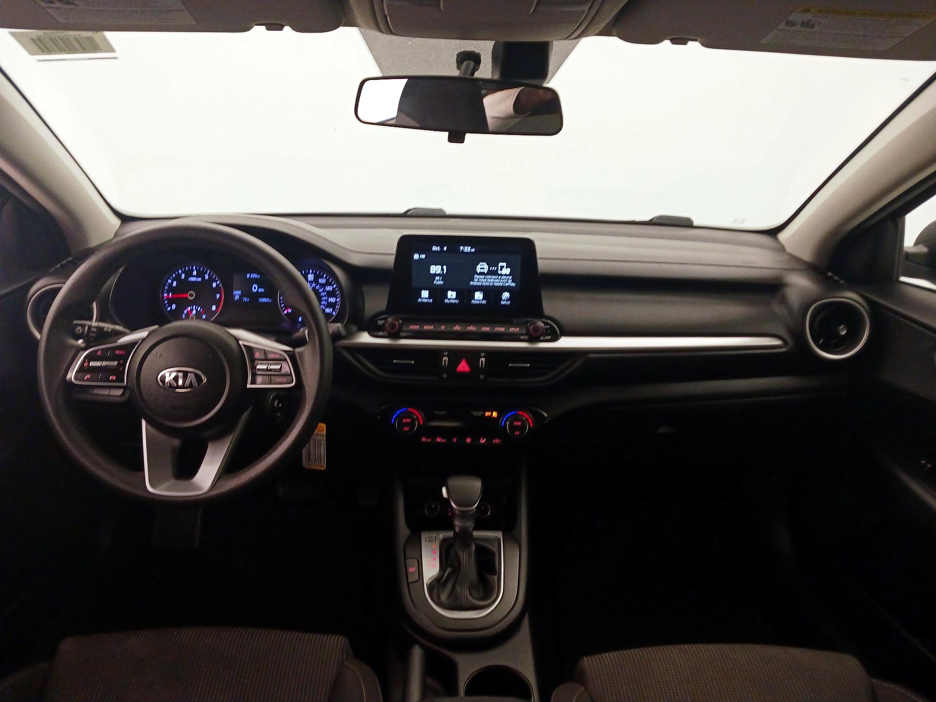 Thumbnail: 2019 Kia Forte - 9