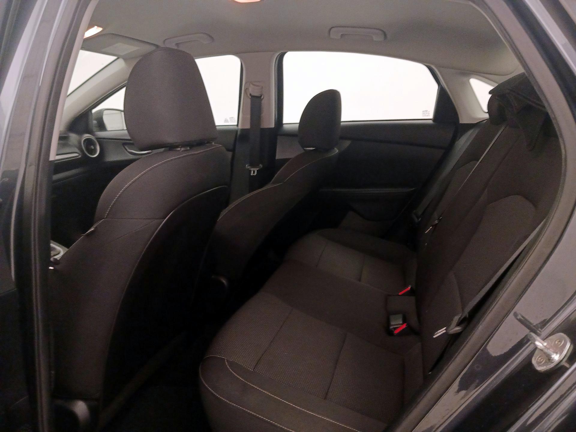 Thumbnail: 2019 Kia Forte - 19